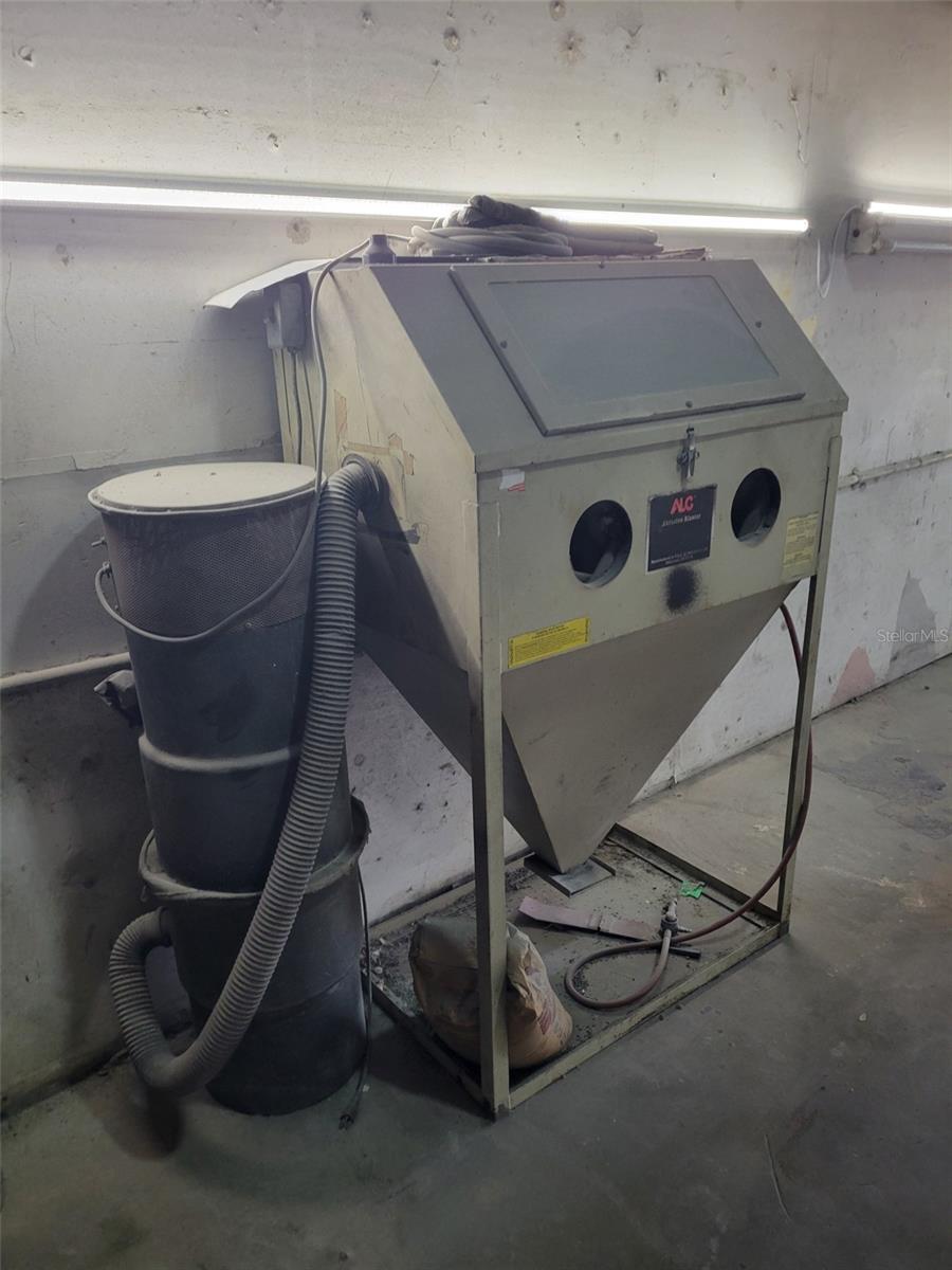 CENTRAL FLR COLLISION - Commercial Sale