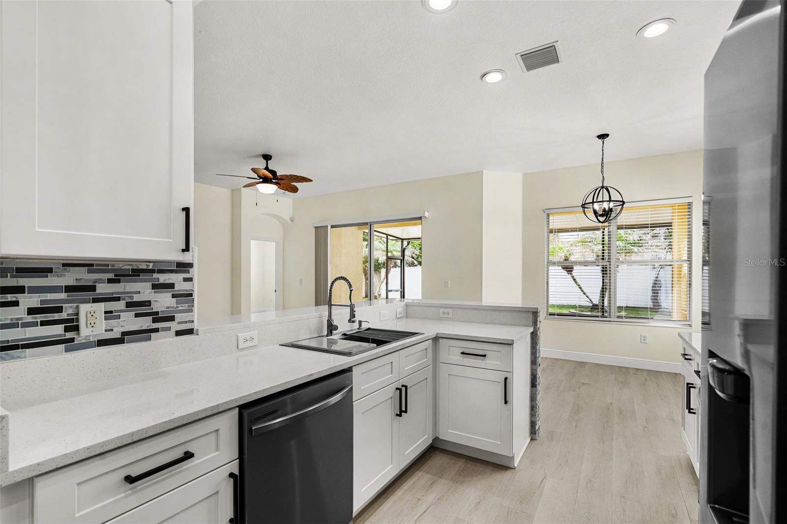 AVELAR CREEK NORTH - Residential