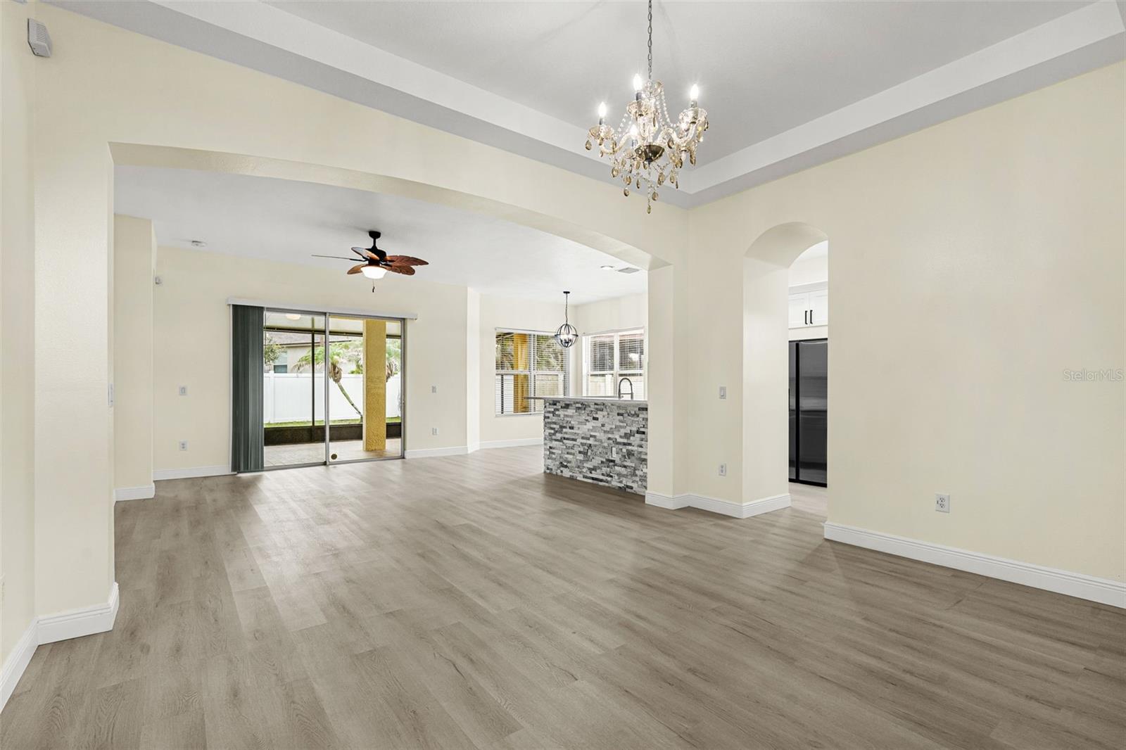 AVELAR CREEK NORTH - Residential