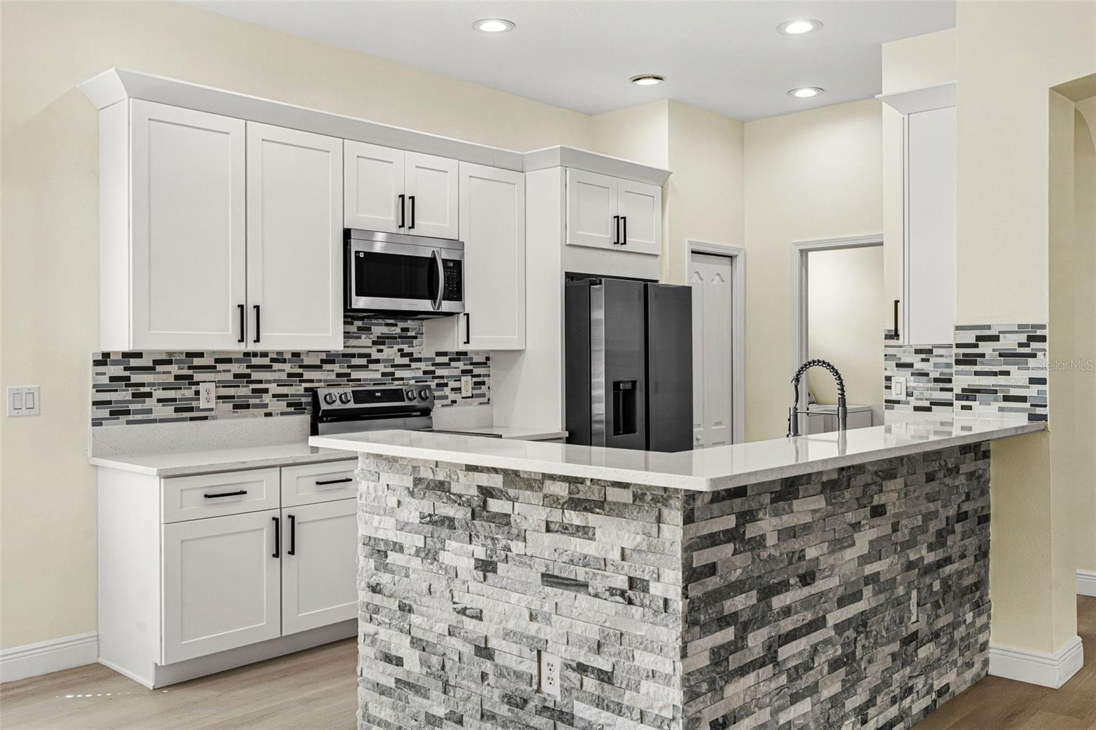 AVELAR CREEK NORTH - Residential