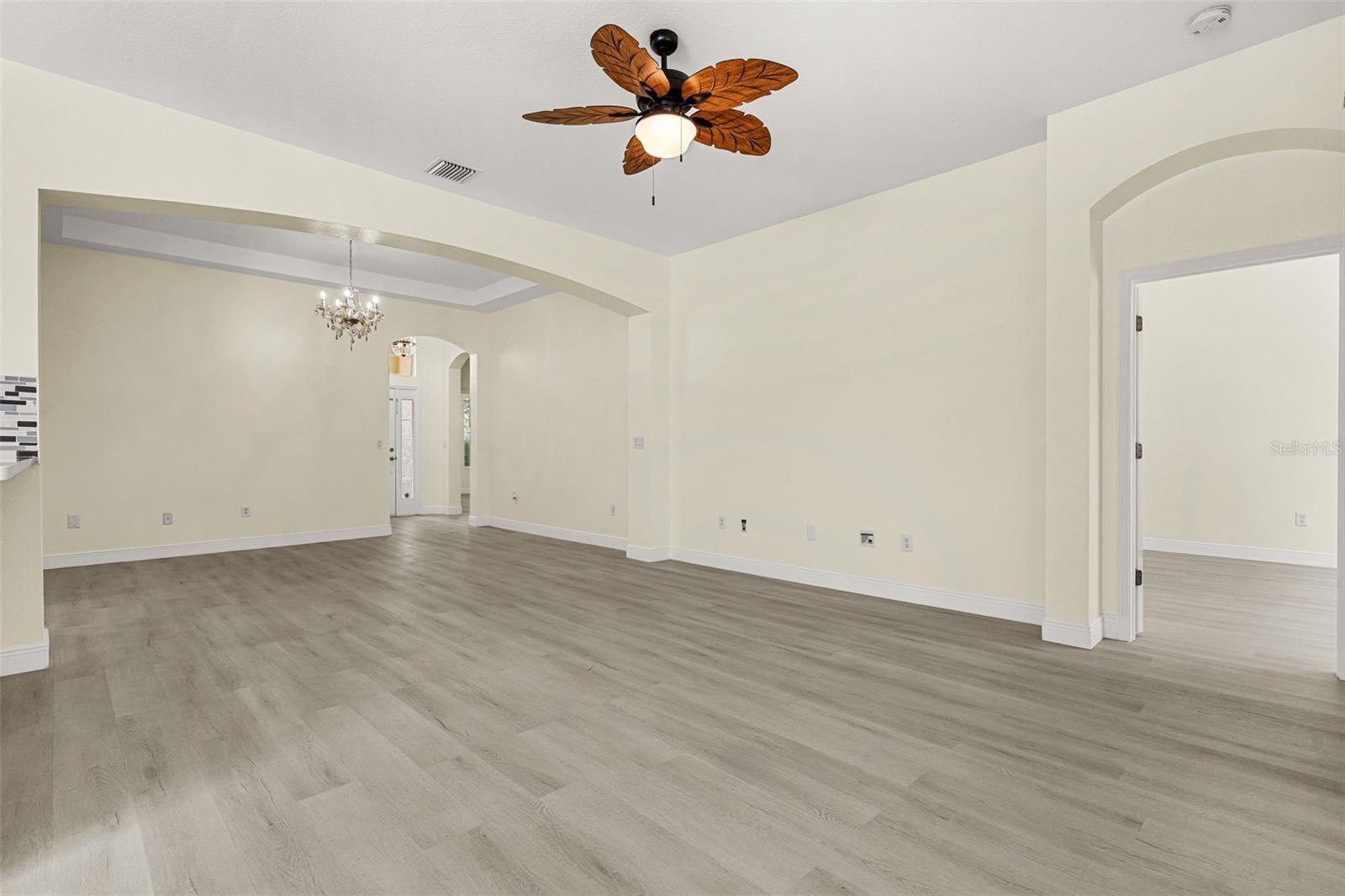AVELAR CREEK NORTH - Residential