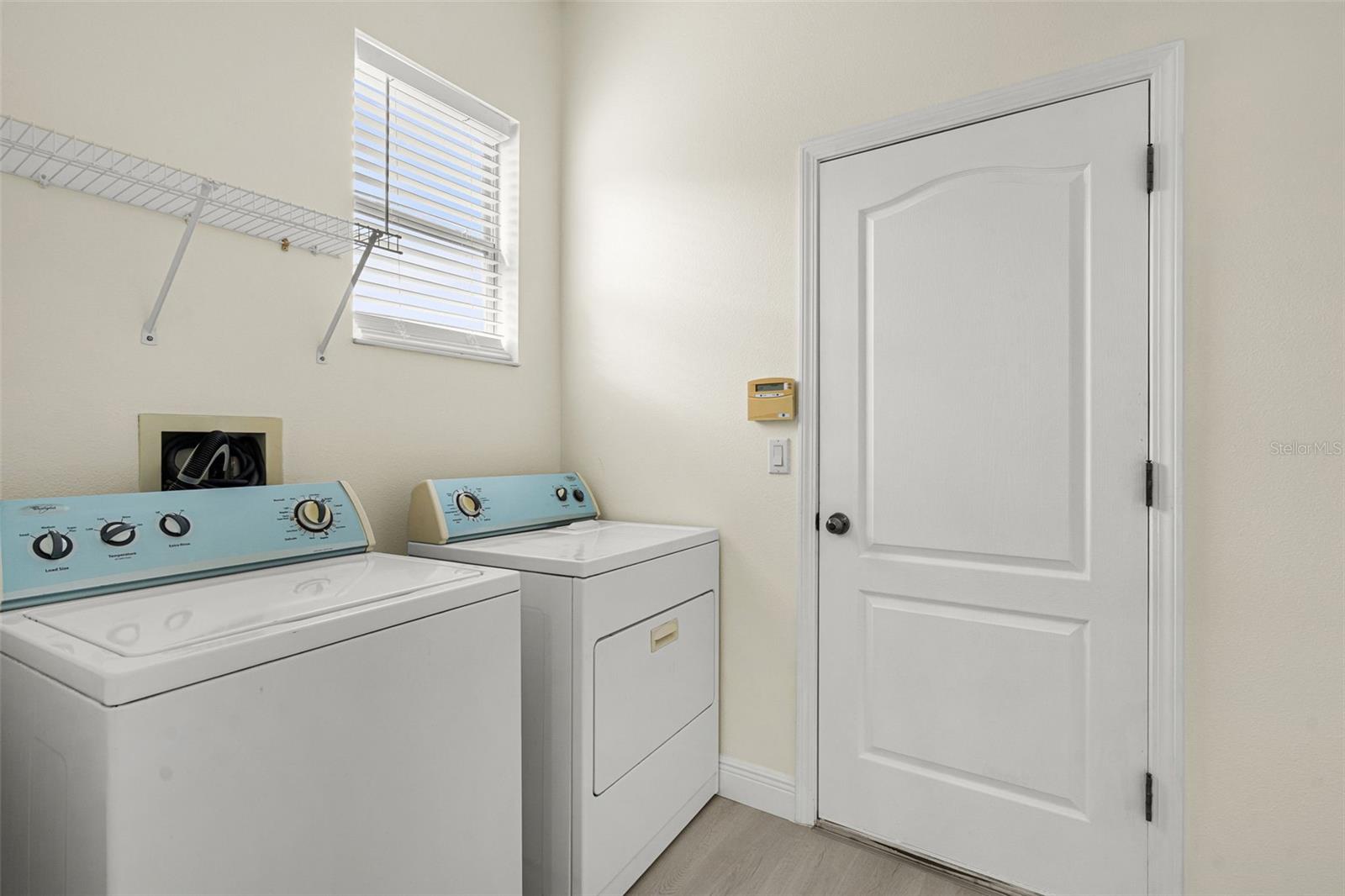 AVELAR CREEK NORTH - Residential