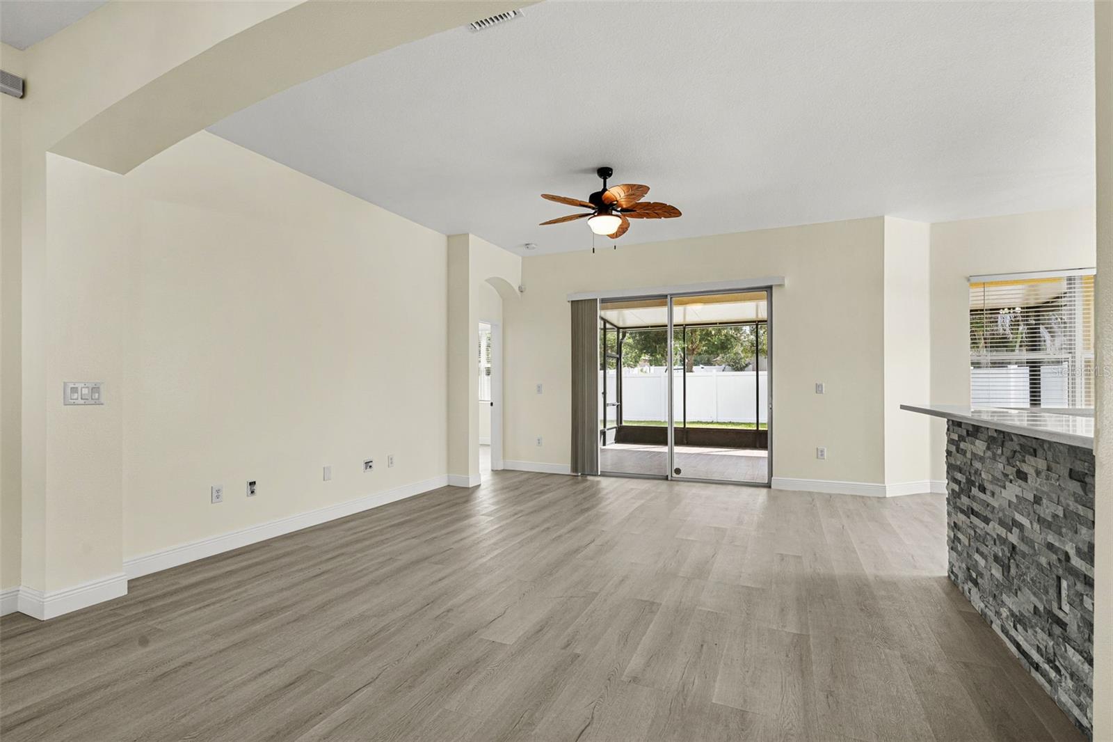AVELAR CREEK NORTH - Residential