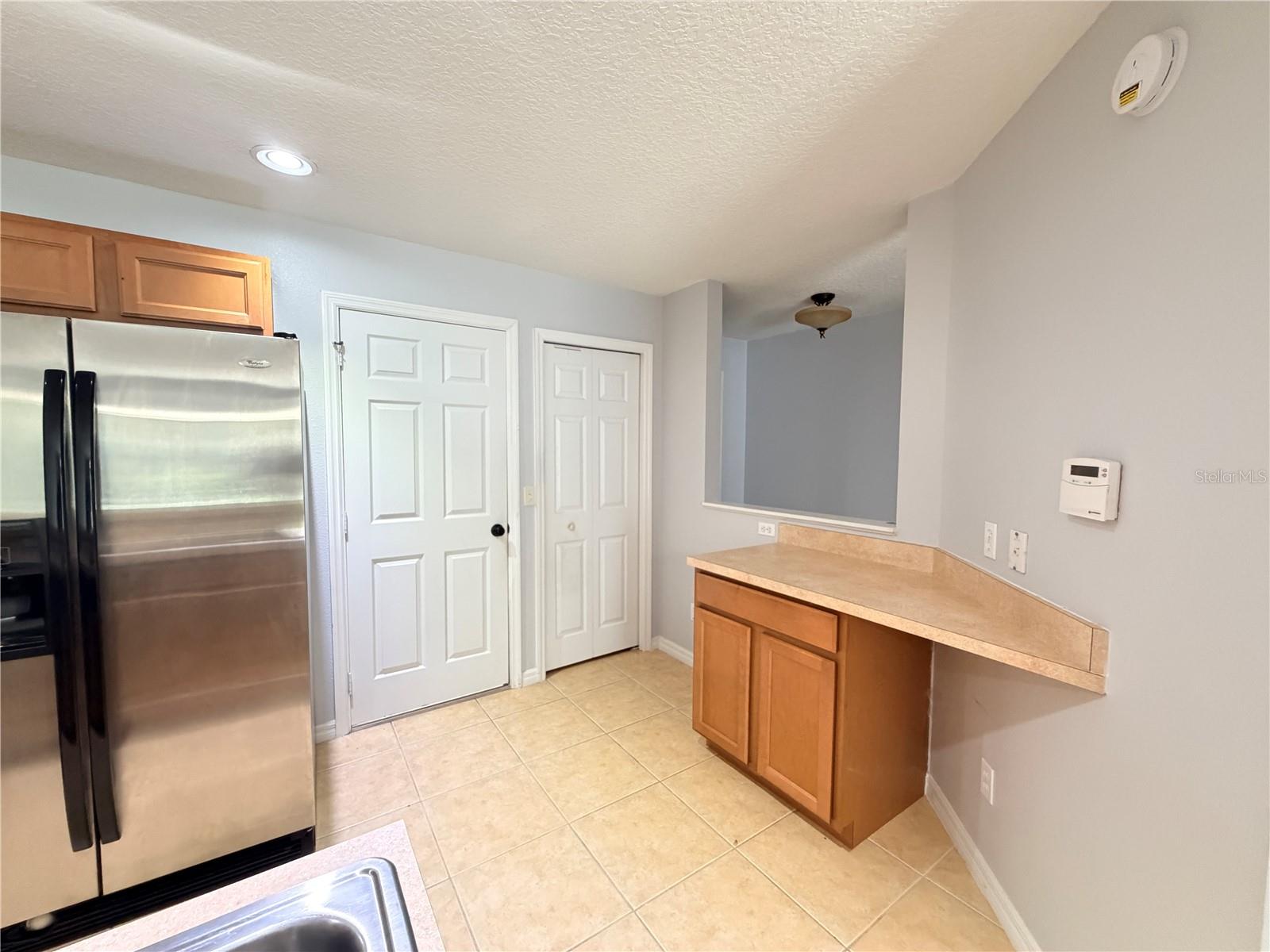 LYNWOOD/SOUTHMEADOW PH 16 - Residential Lease