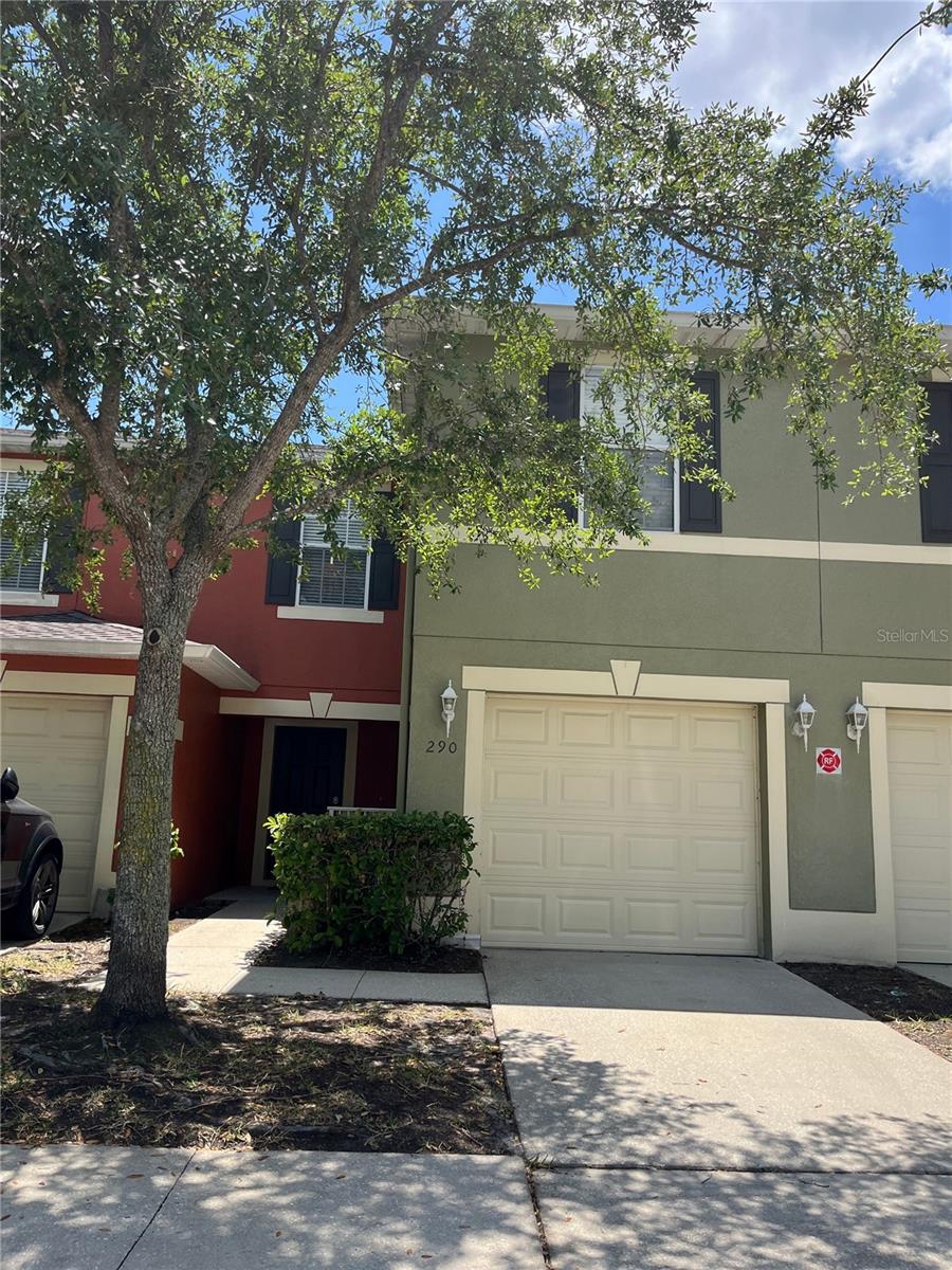 Modern Townhome Living Near Lake Nona & Orlando Airport!
Welcome to this impeccably maintained 3-bedroom, 2.5-bath townhouse located in the desirable Lynwood at Southmeadow community in Orlando. This spacious two-story unit offers an open floor plan with high ceilings, abundant natural light, and a comfortable layout perfect for everyday living. Enjoy a well-appointed kitchen, an inside utility closet, and a 1-car attached garage for added convenience. Relax on the charming front and rear porches while enjoying the beautifully maintained surroundings. Ideally situated near Orlando International Airport, Lake Nona Medical City, major highways including 417, 408, Florida Turnpike, and I-4, with easy access to shopping, dining, theme parks, and entertainment. Community amenities include playgrounds, sidewalks, and exterior maintenance, making this home the perfect blend of comfort, convenience, and low-maintenance living.
This property offers the option of a security deposit-free lease through Obligo for qualified tenants, along with a mandatory Resident Benefit Package.