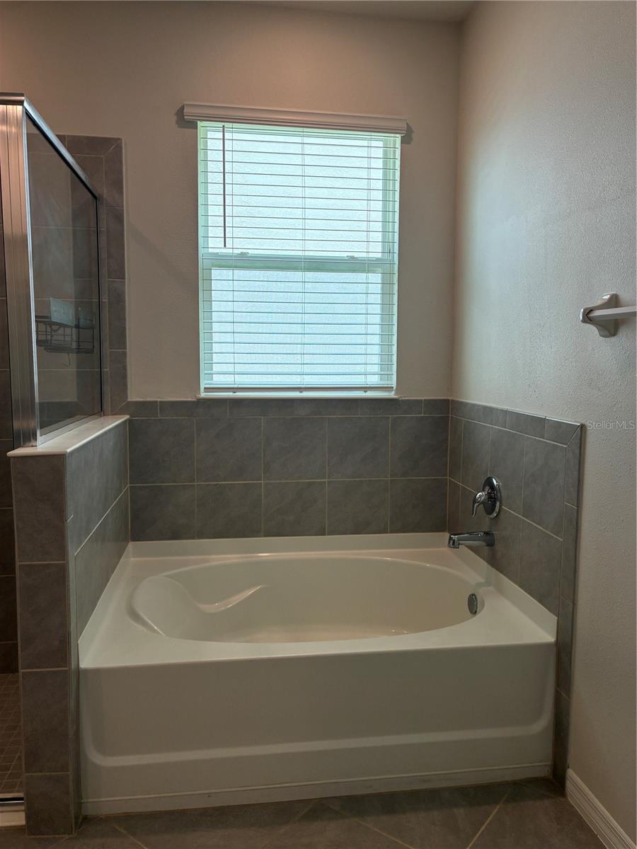 EPPERSON RANCH - Residential Lease