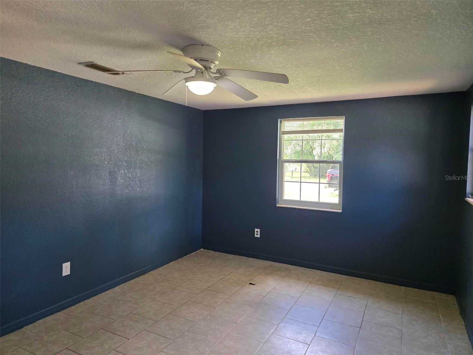 MARION OAKS UN 2 - Residential