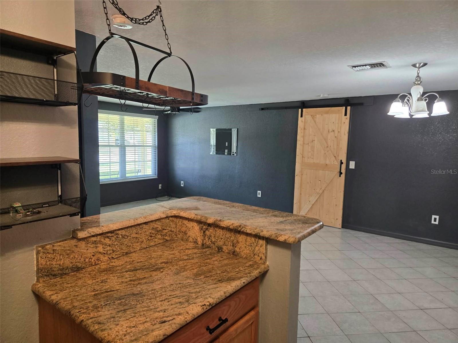 MARION OAKS UN 2 - Residential