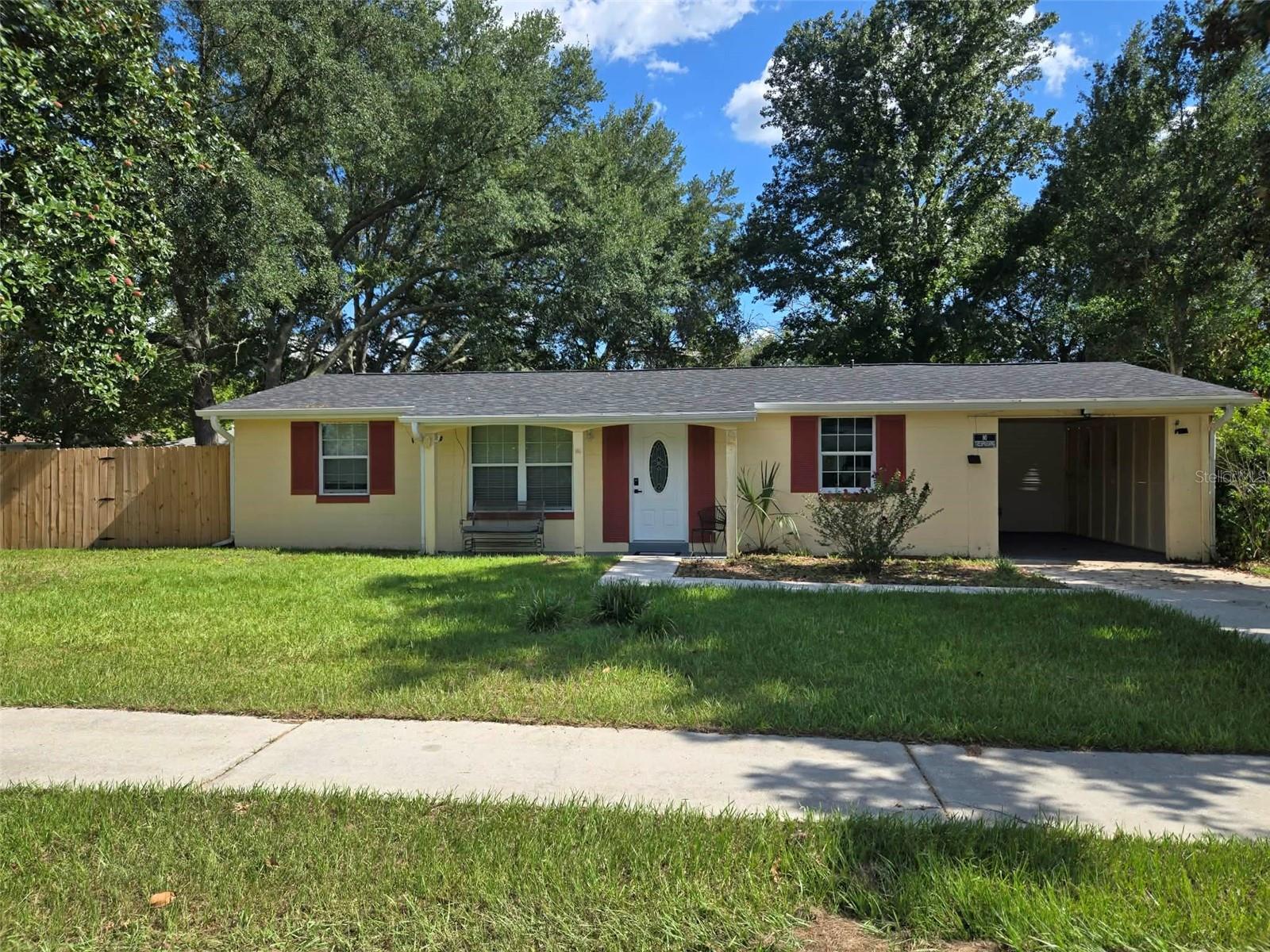 MARION OAKS UN 2 - Residential