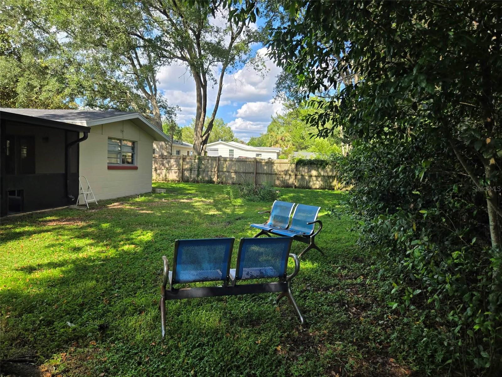 MARION OAKS UN 2 - Residential
