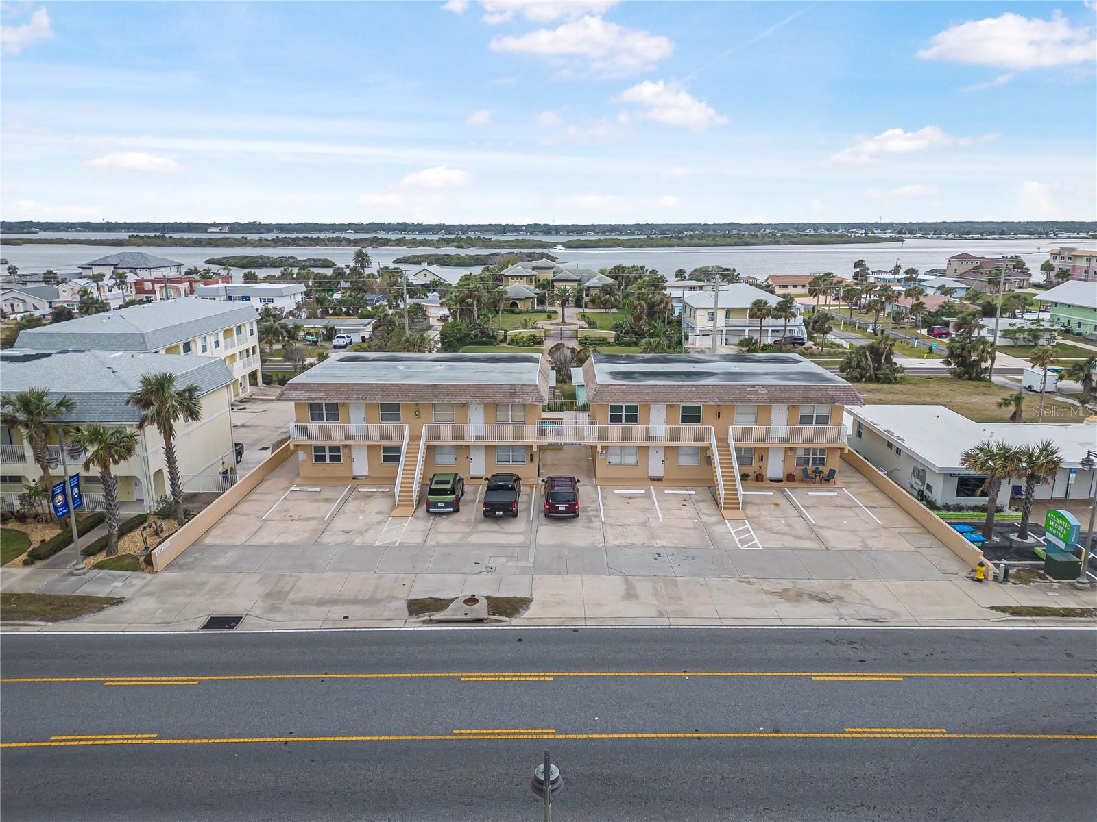 GRANDVIEW CONDO - Residential