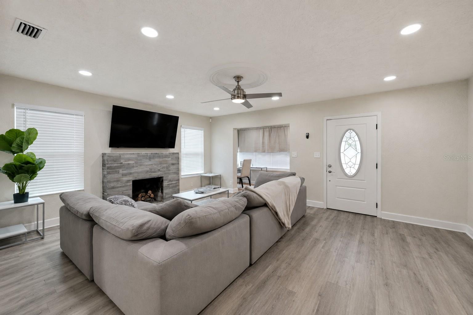 WOODLAWN - Residential