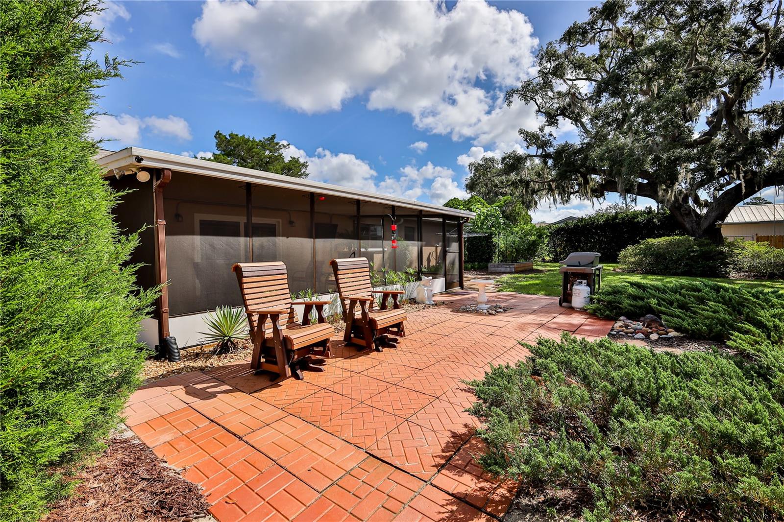 TANGLEWOOD EAST - Residential