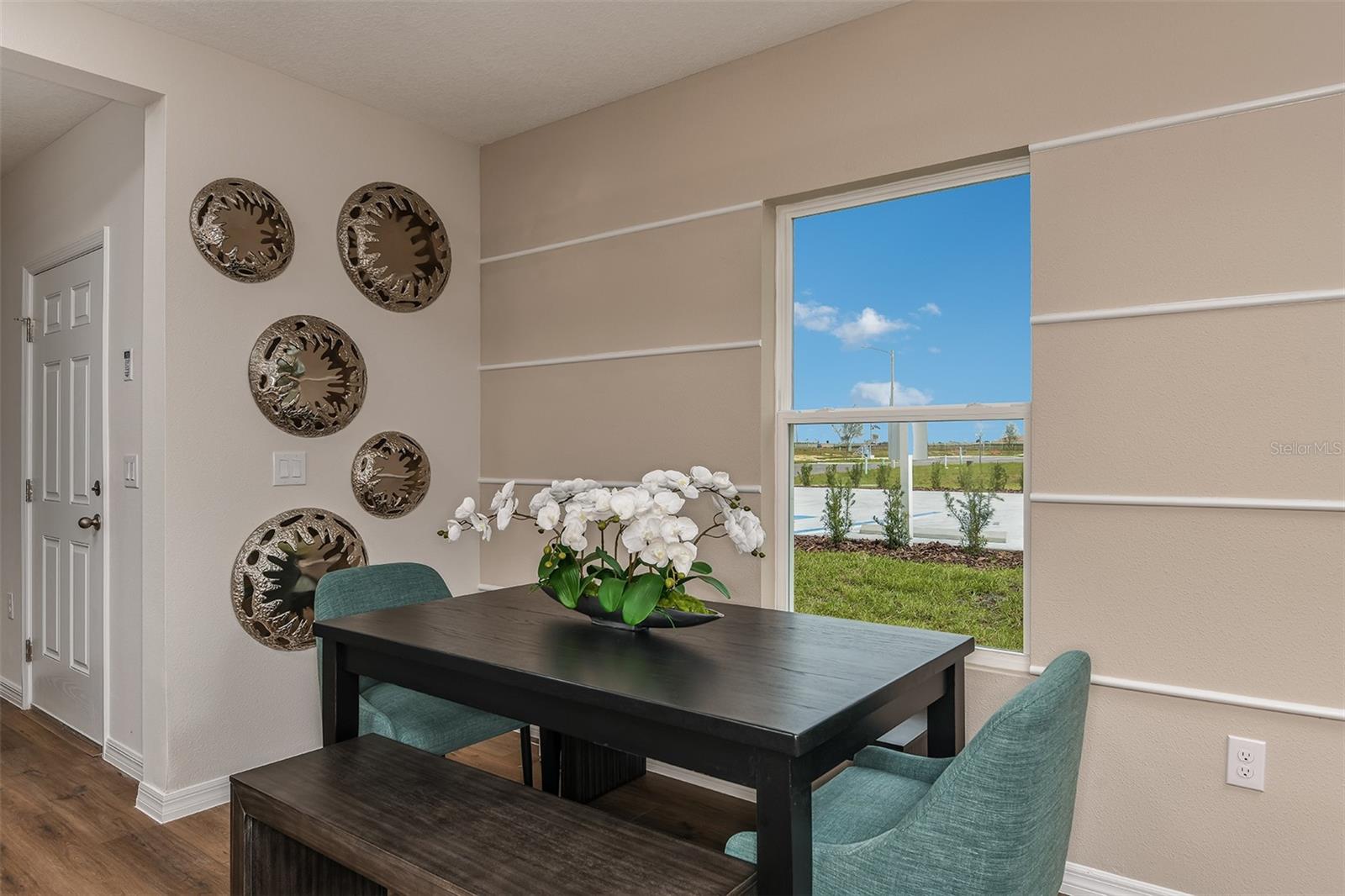 PASADENA WOODS - Residential