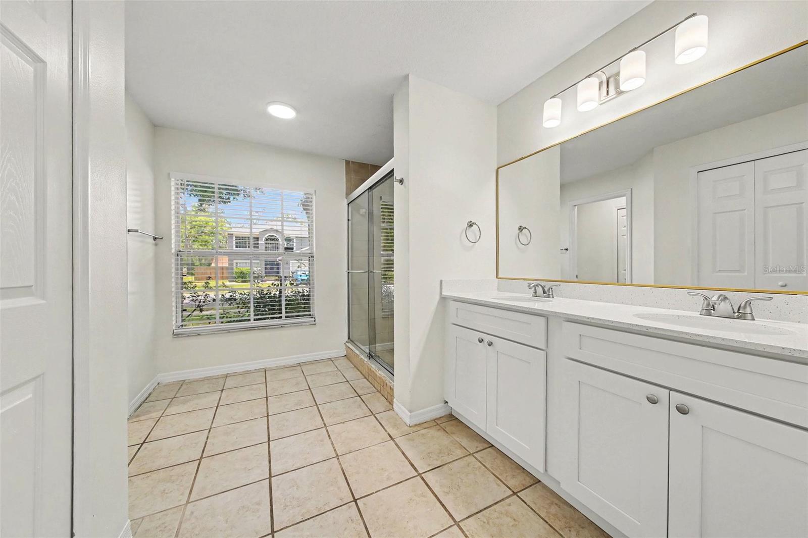 DUNBRIDGE - Residential