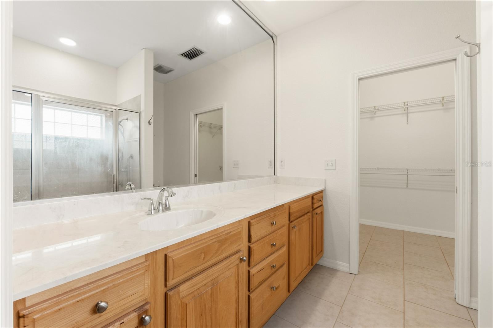 LAKE WEIR SHORES - Residential