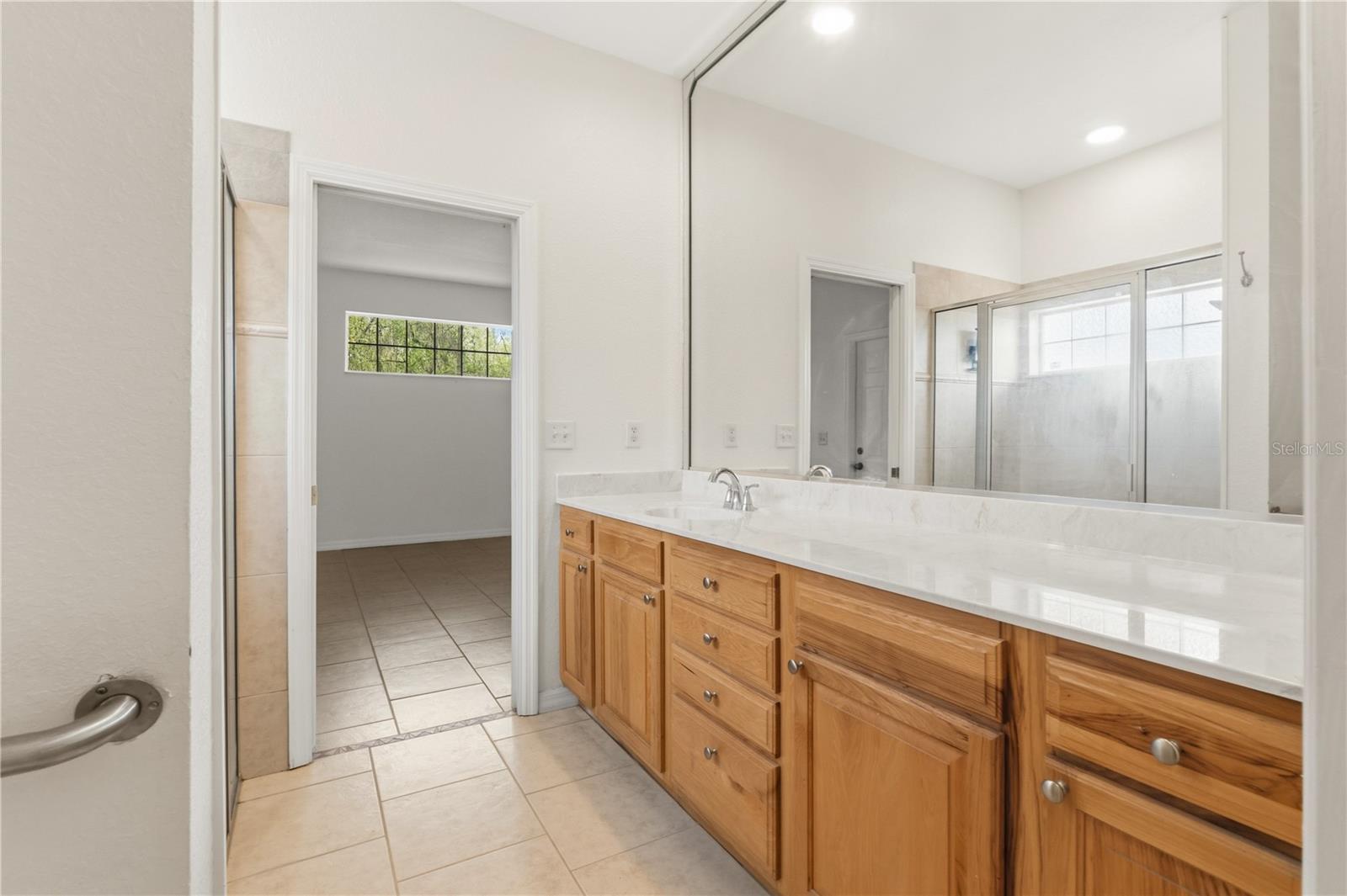 LAKE WEIR SHORES - Residential
