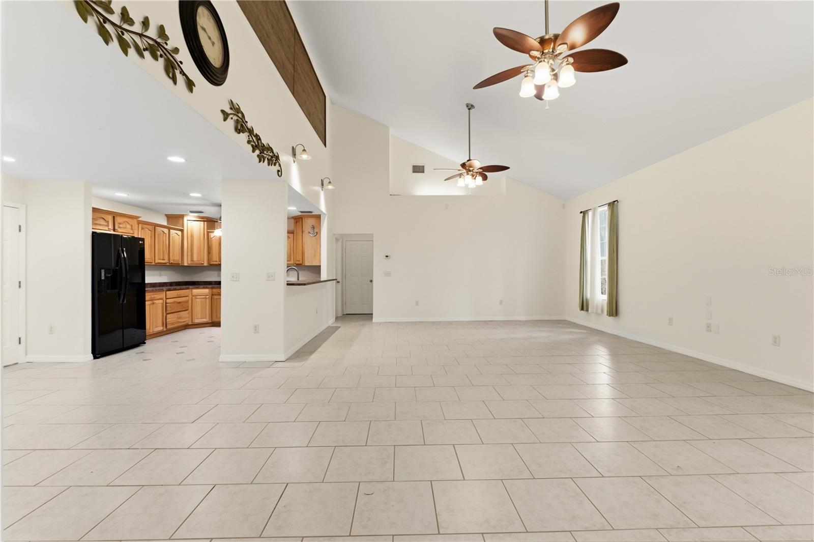 LAKE WEIR SHORES - Residential