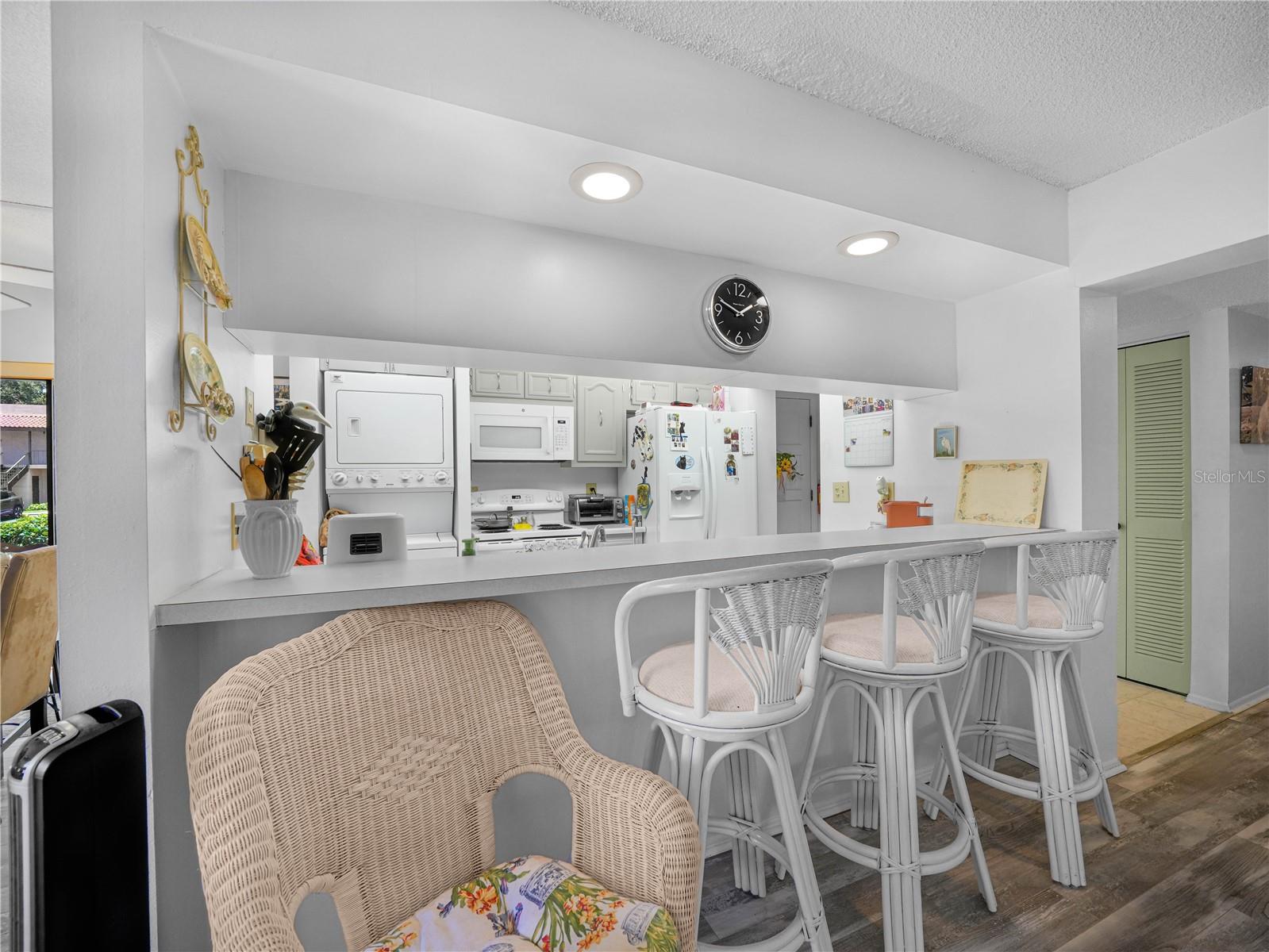 LA CASA CONDO - Residential