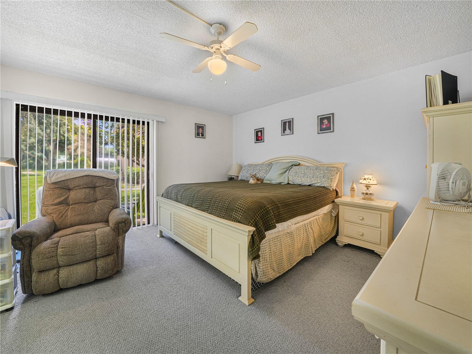 LA CASA CONDO - Residential