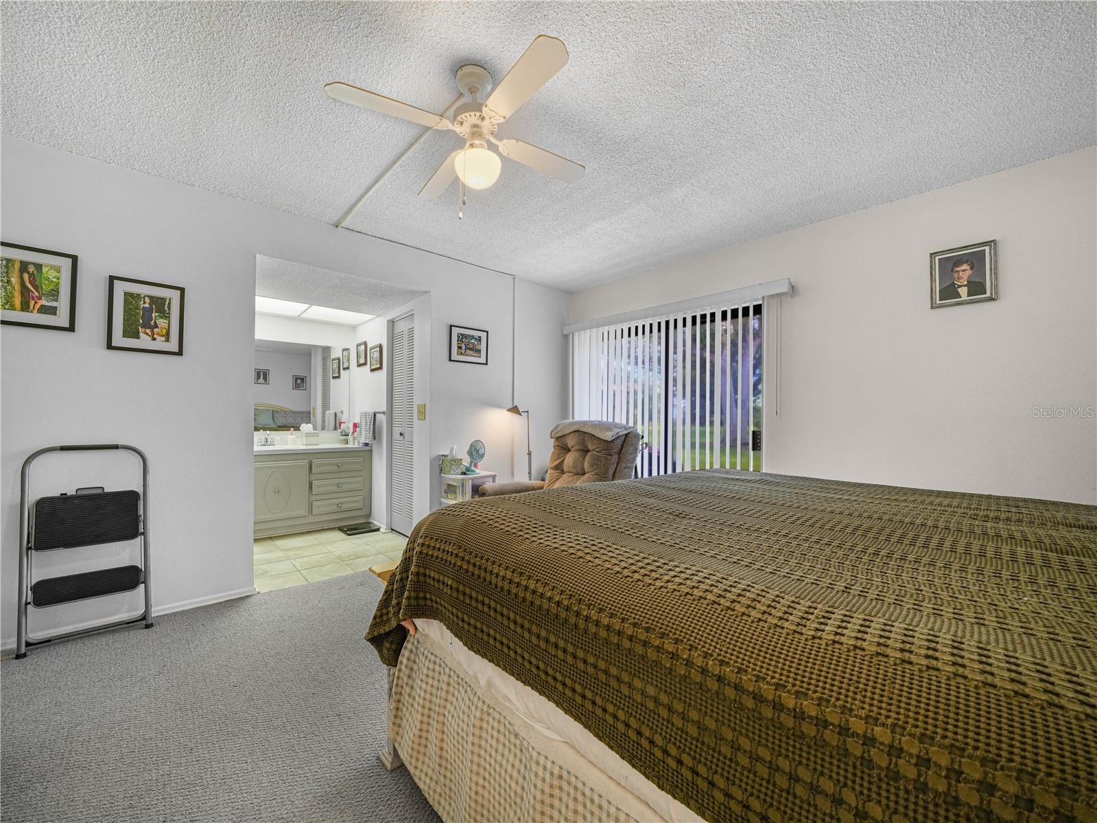 LA CASA CONDO - Residential