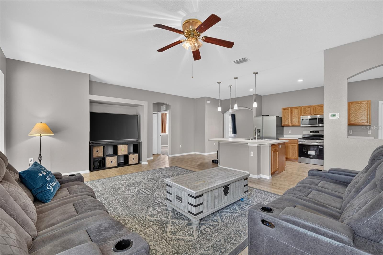 MARION OAKS UN 03 - Residential