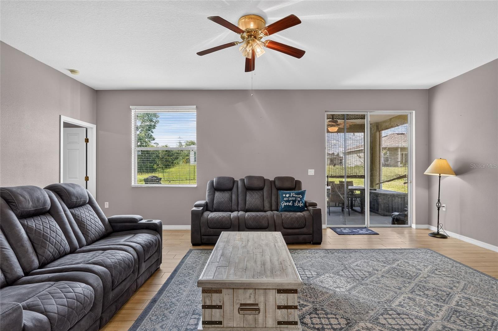 MARION OAKS UN 03 - Residential