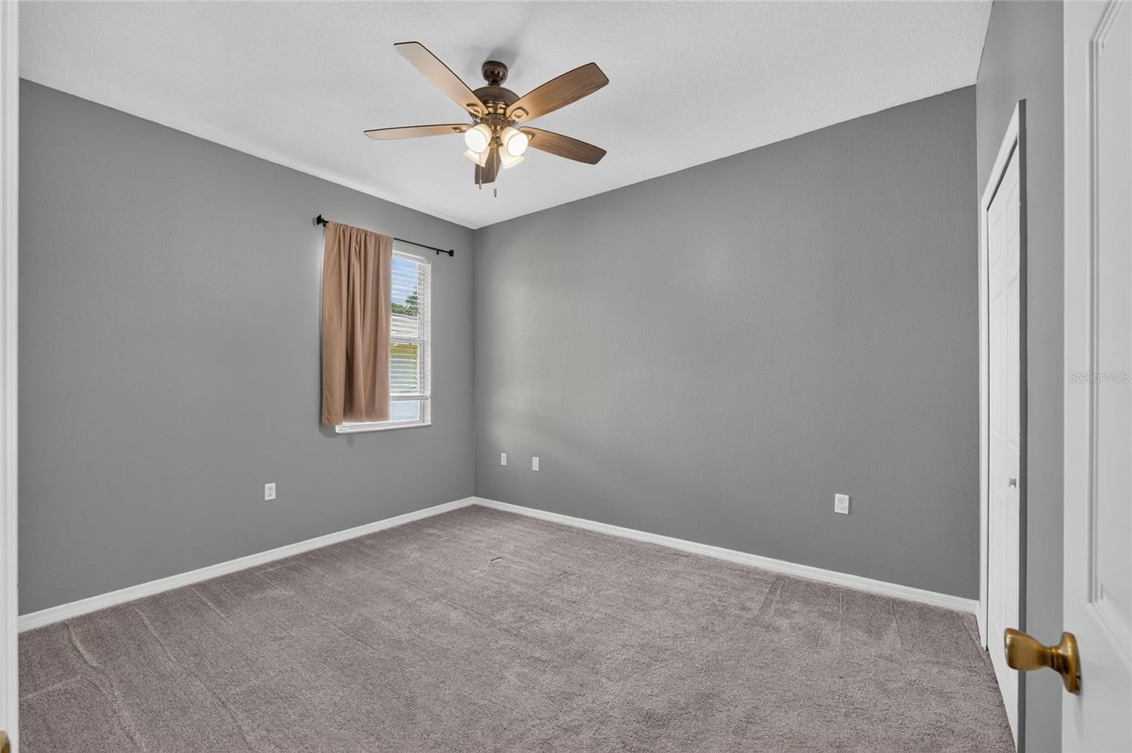 MARION OAKS UN 03 - Residential