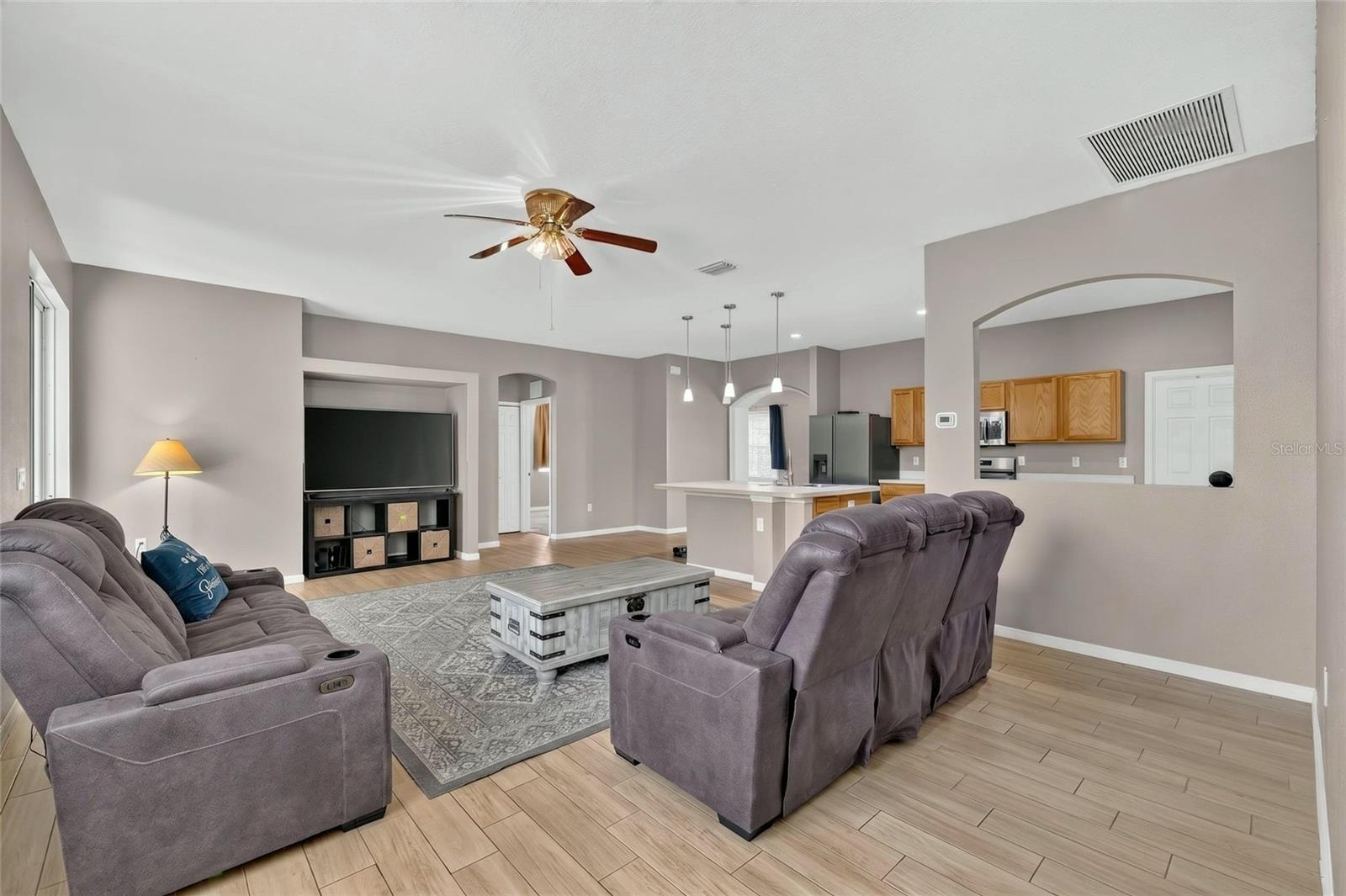 MARION OAKS UN 03 - Residential