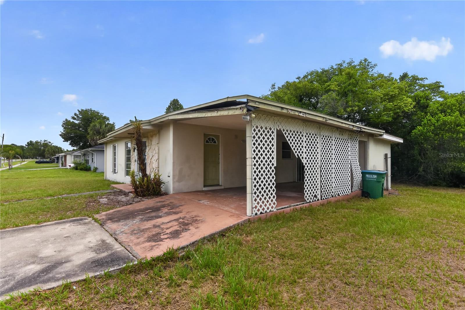 DELTONA LAKES UNIT 55 - Residential