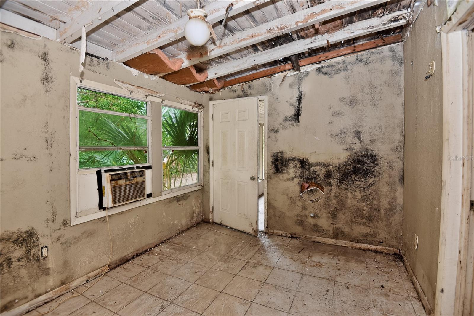 DELTONA LAKES UNIT 55 - Residential