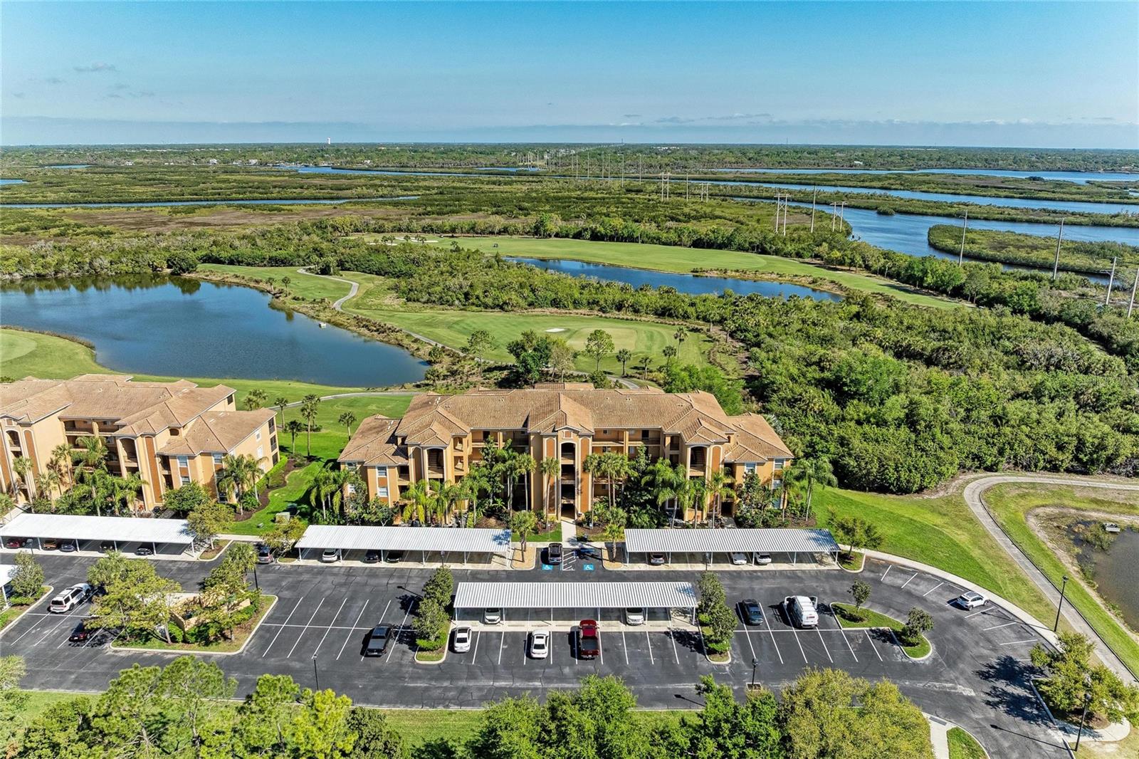 RIVER STRAND - Residential