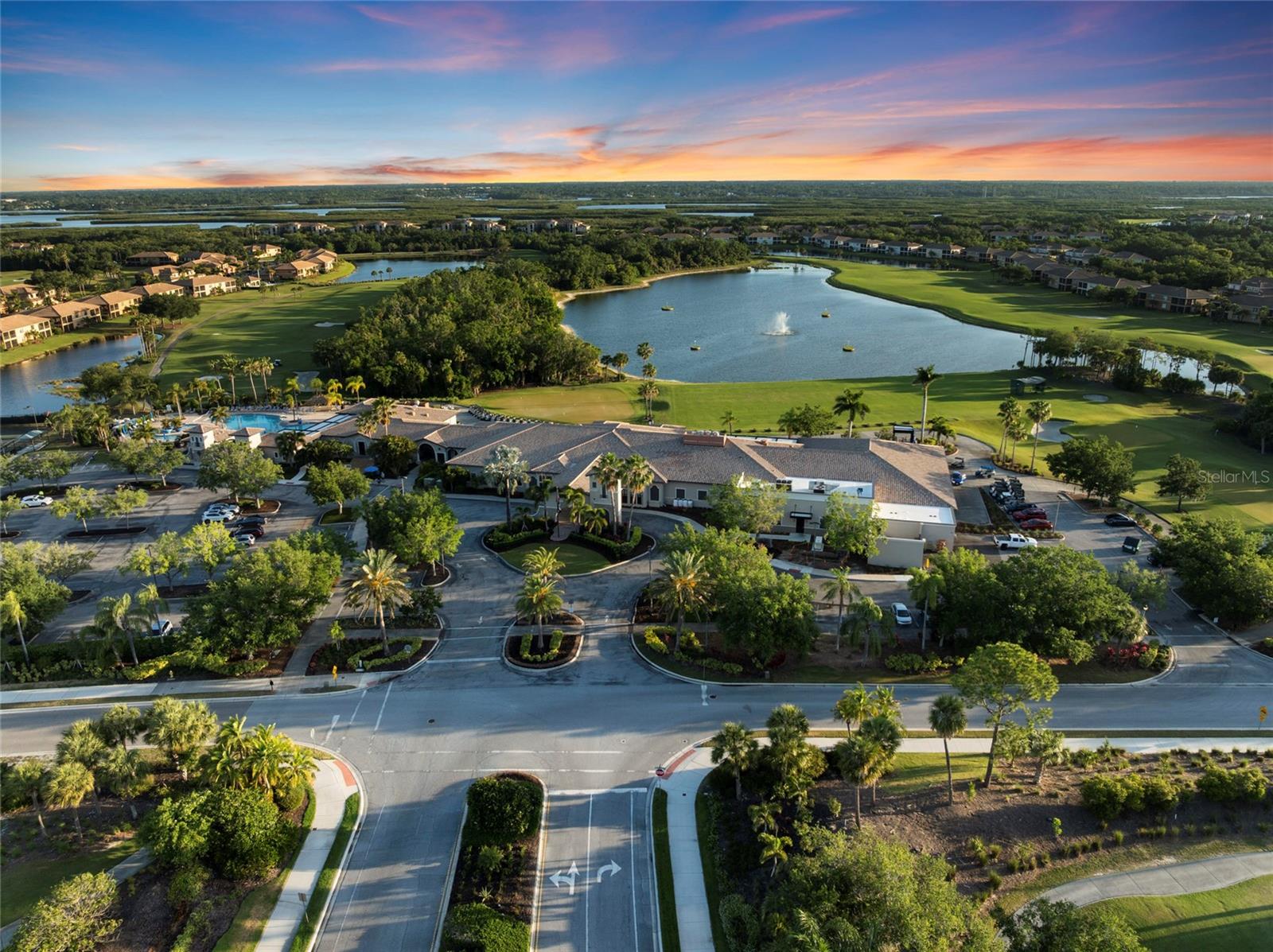 RIVER STRAND - Residential