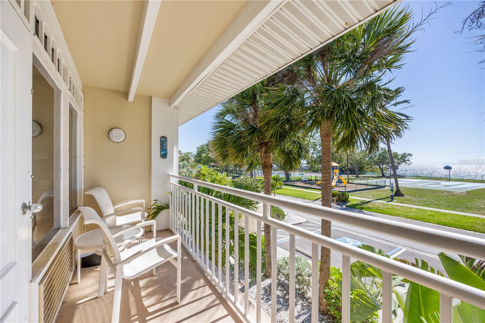 ISLAND RESORT AT MARINERS CLUB - Residential