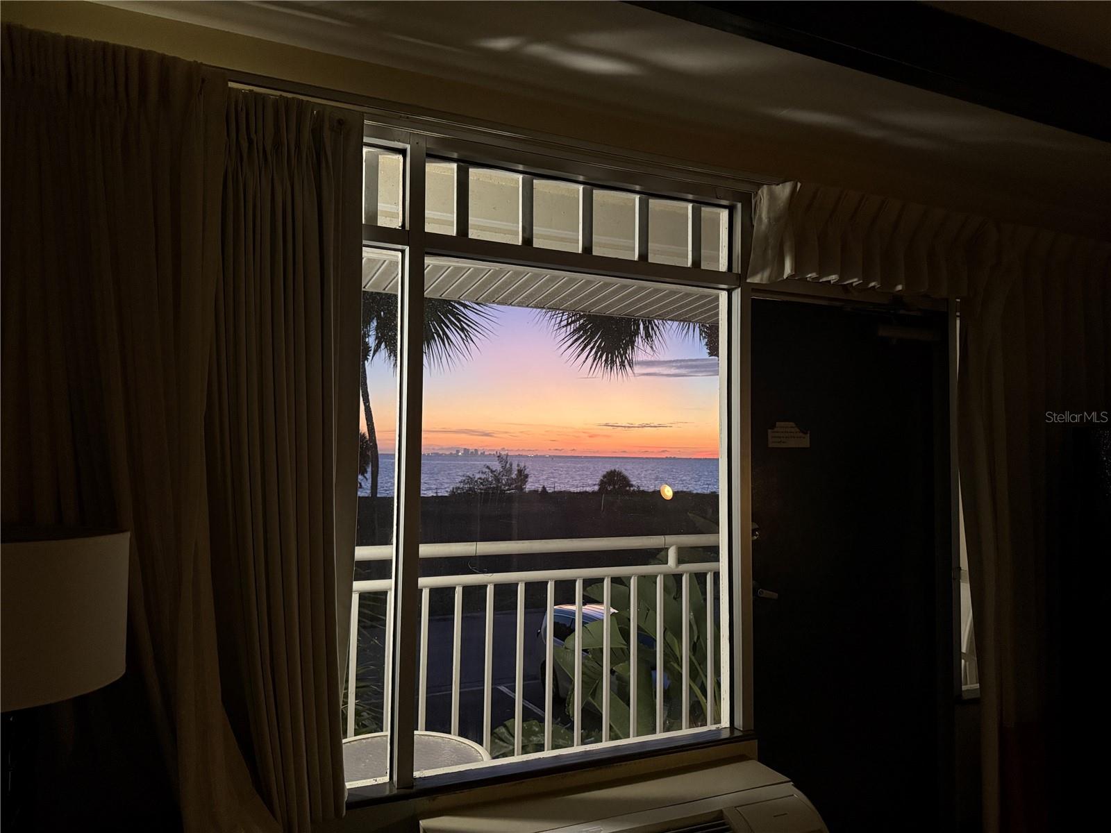 ISLAND RESORT AT MARINERS CLUB - Residential
