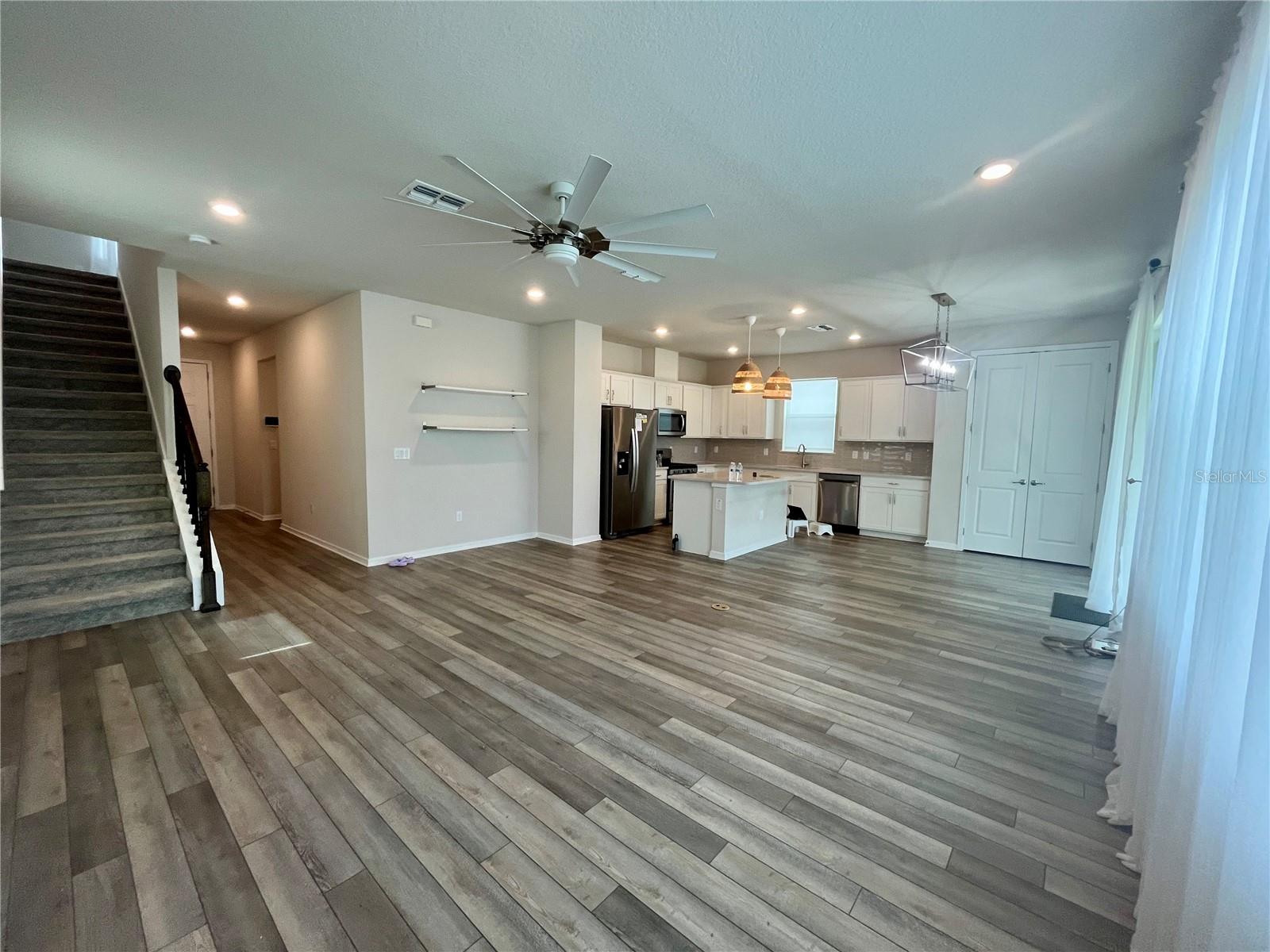 BEXLEY SOUTH 4-4 & NORTH 3-1 P - Residential Lease
