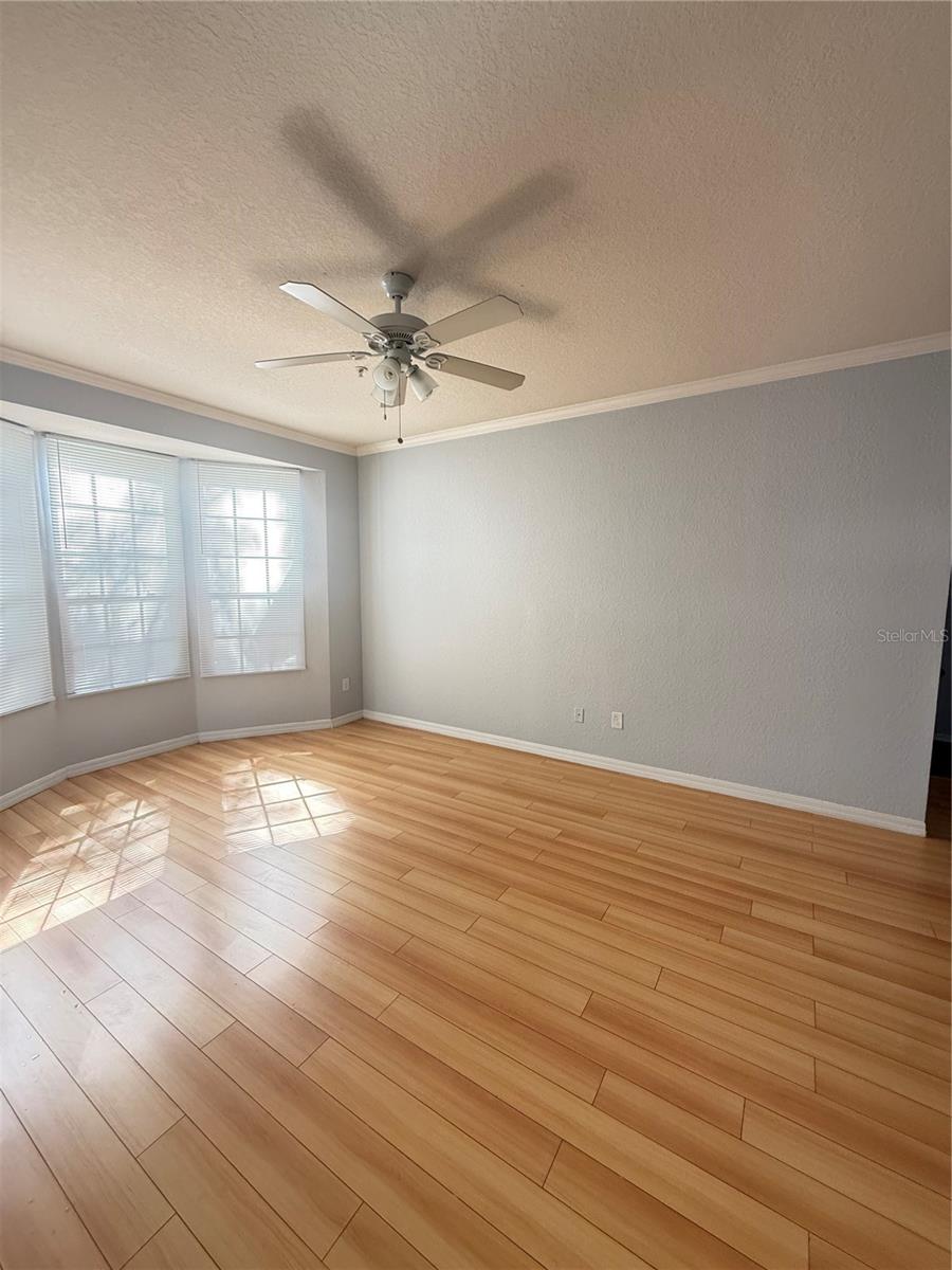 AZUR/METROWEST - Residential Lease