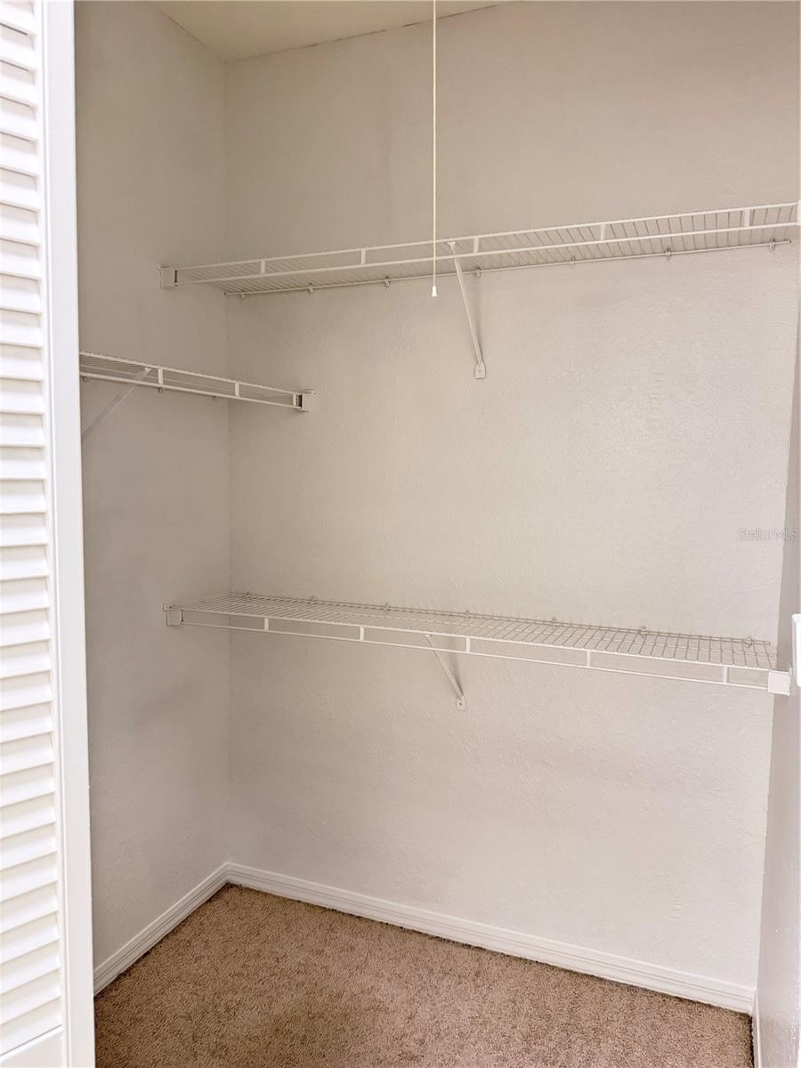 AZUR/METROWEST - Residential Lease