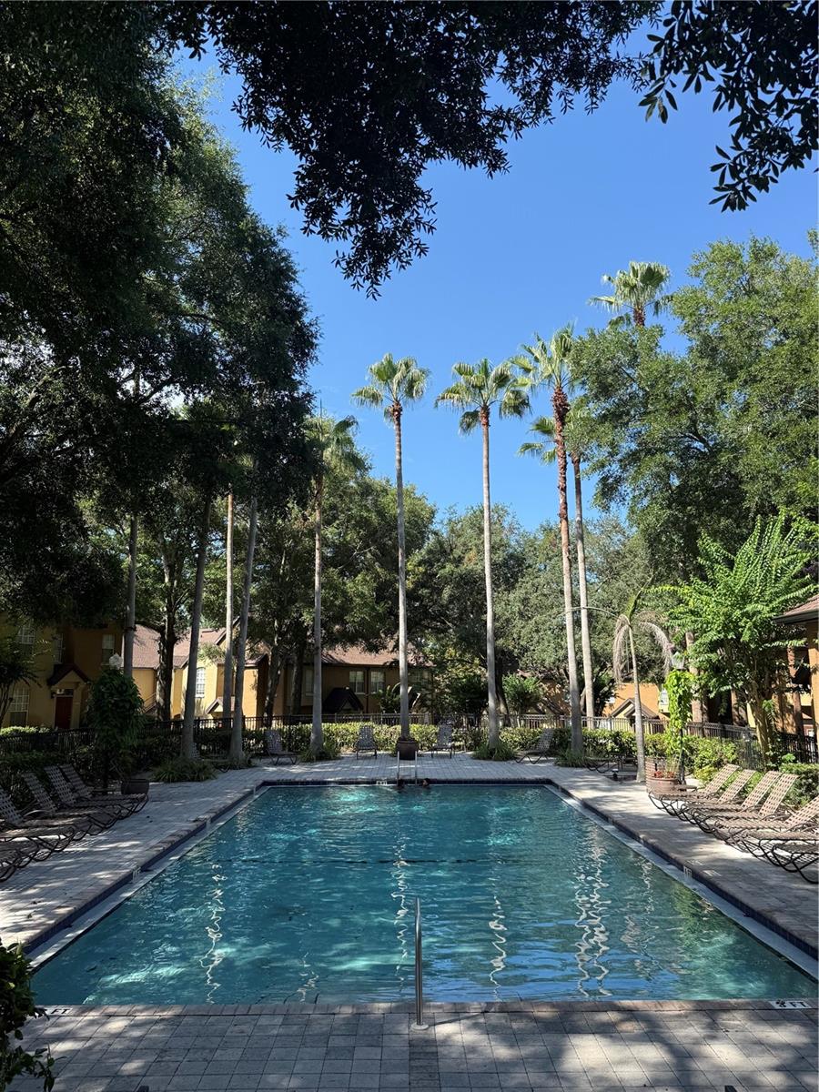 AZUR/METROWEST - Residential Lease