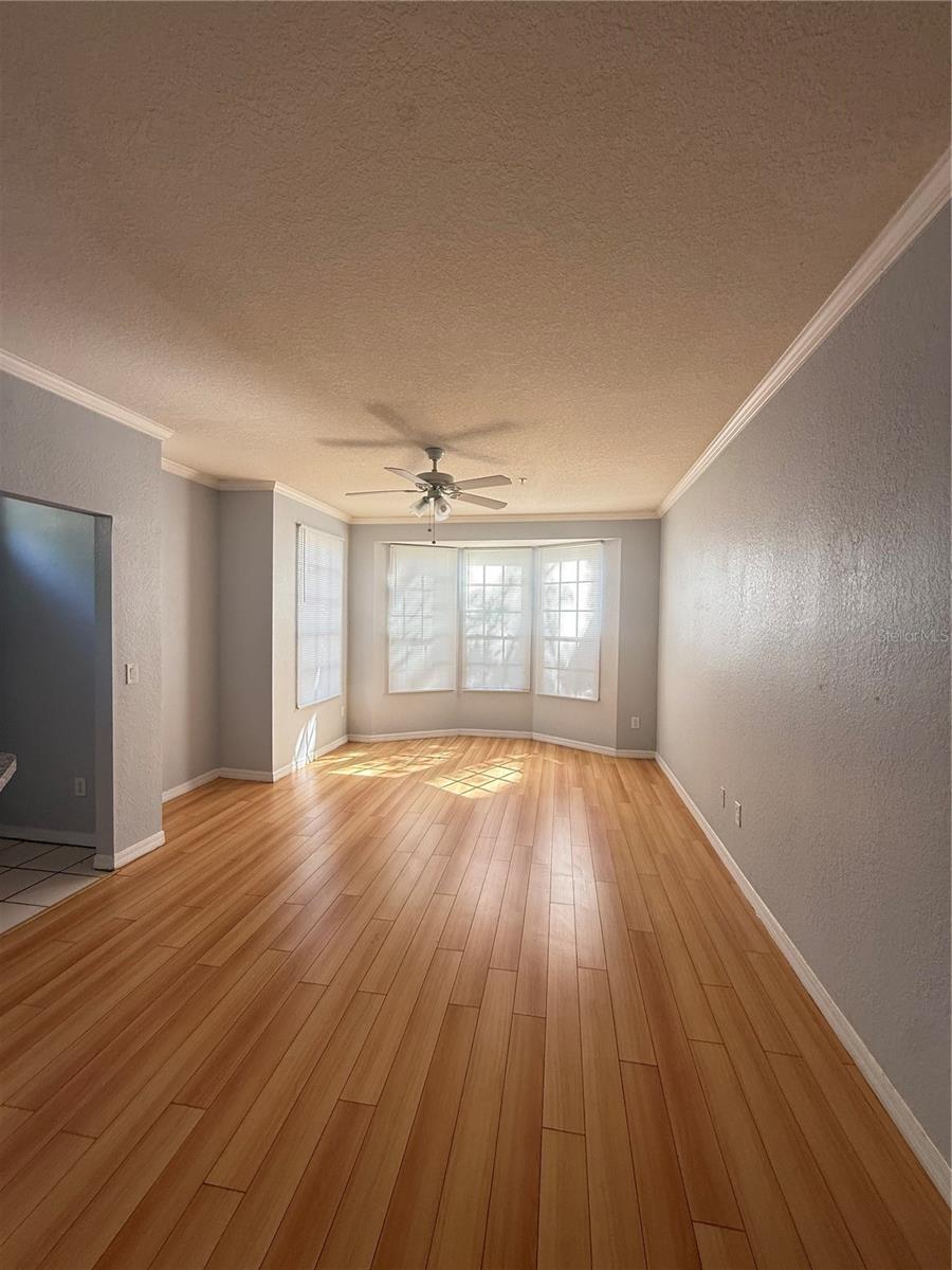 AZUR/METROWEST - Residential Lease