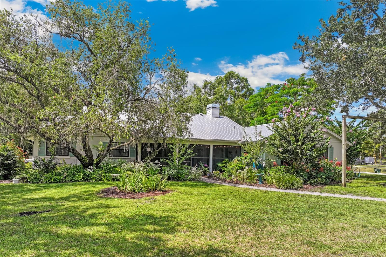 RACIMO RANCHES - Residential