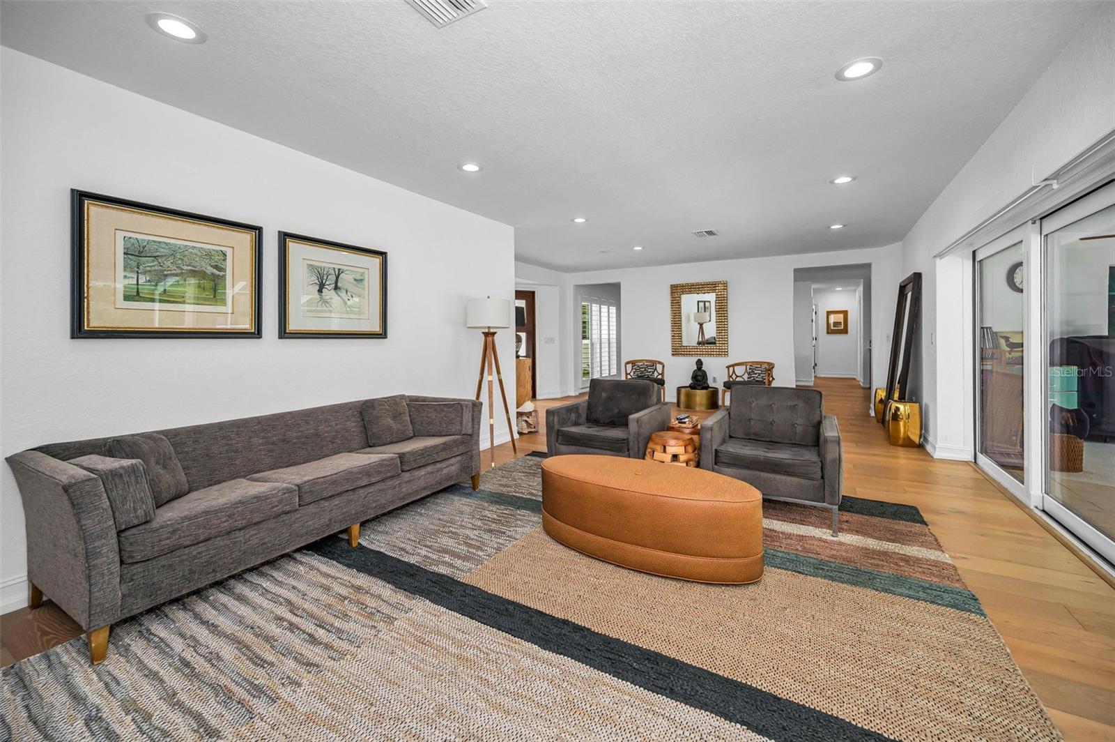 BAY HILLS 3RD ADD - Residential