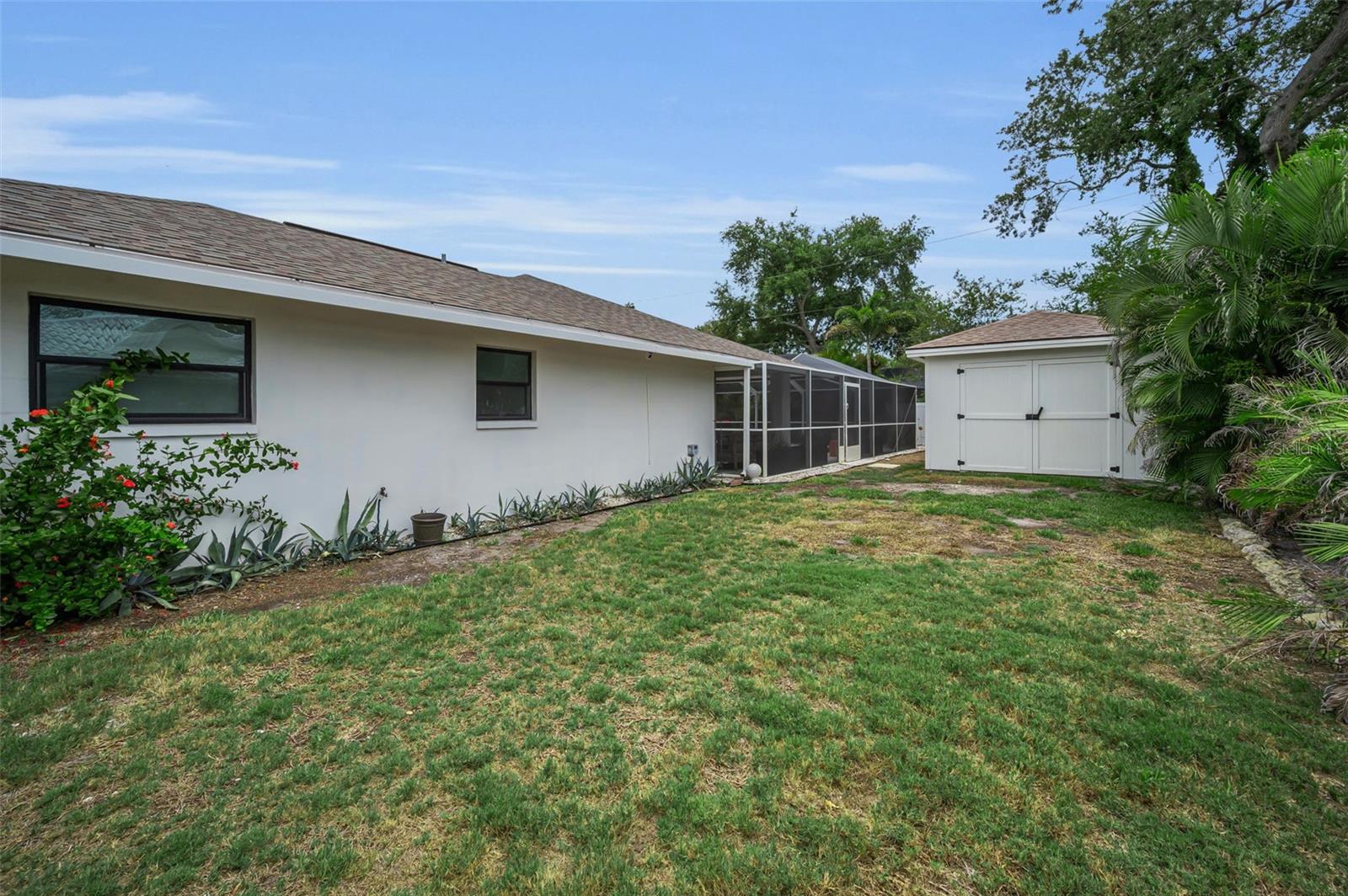 BAY HILLS 3RD ADD - Residential