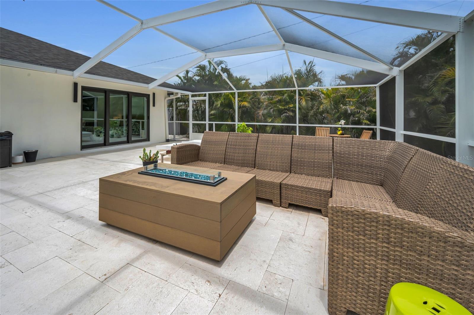 BAY HILLS 3RD ADD - Residential