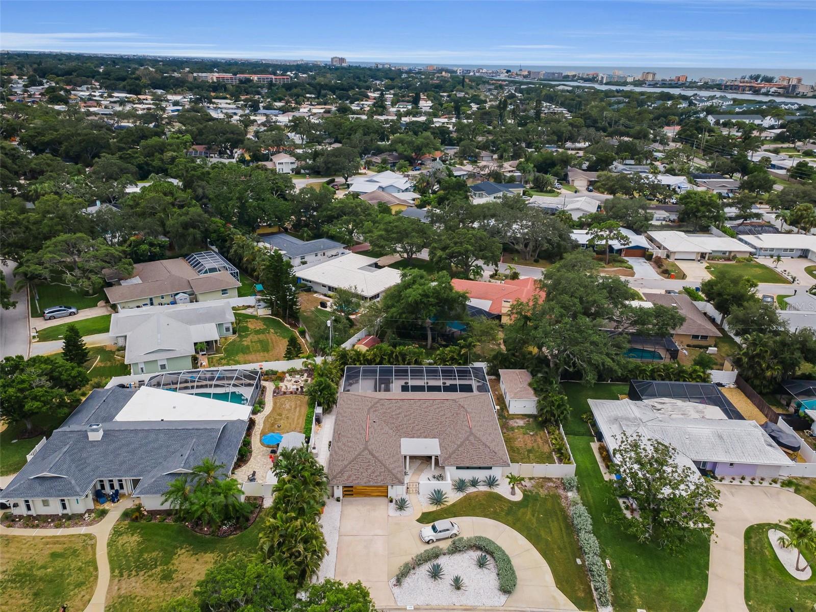 BAY HILLS 3RD ADD - Residential