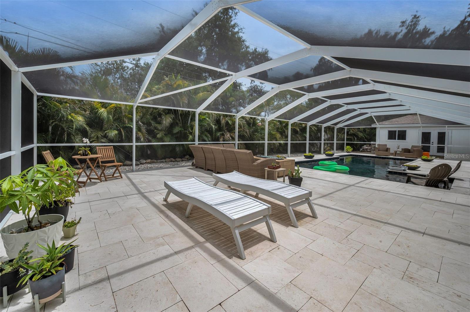 BAY HILLS 3RD ADD - Residential