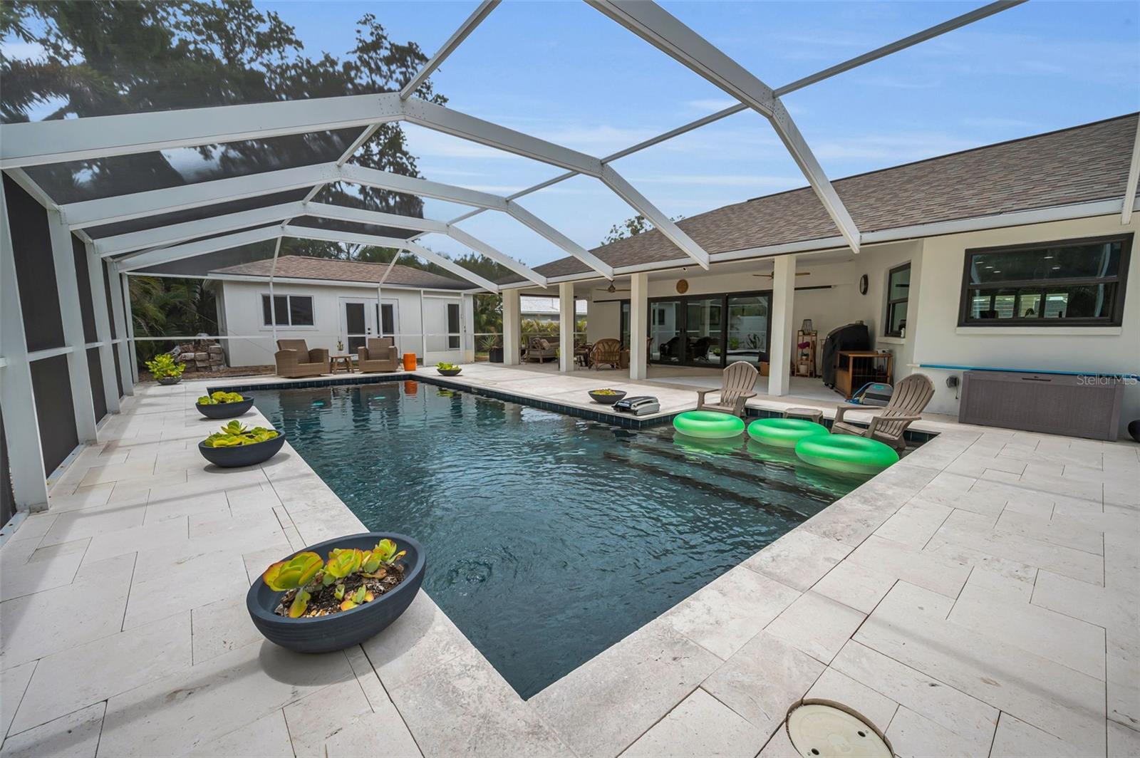 BAY HILLS 3RD ADD - Residential