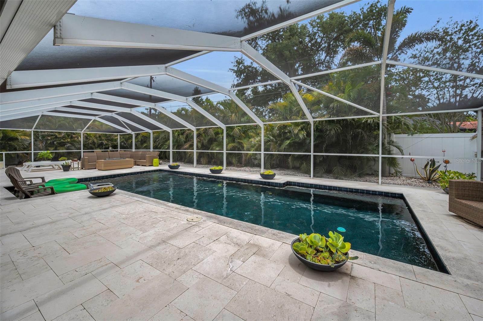 BAY HILLS 3RD ADD - Residential