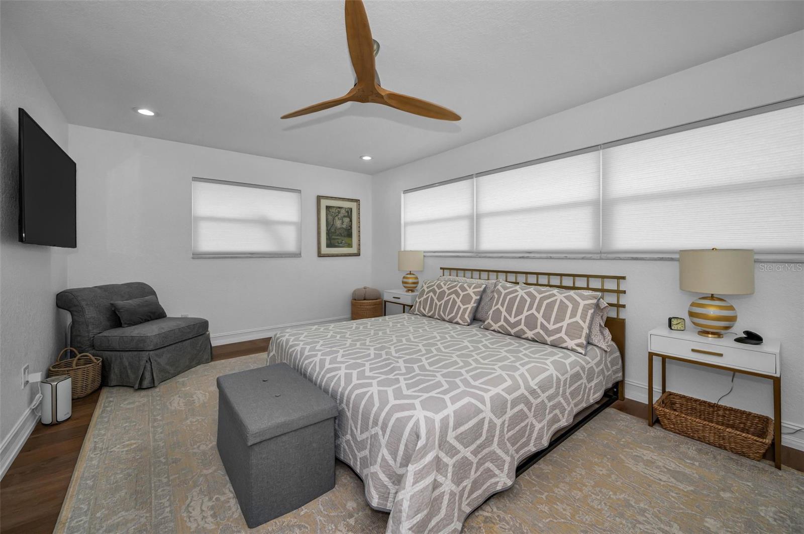 BAY HILLS 3RD ADD - Residential