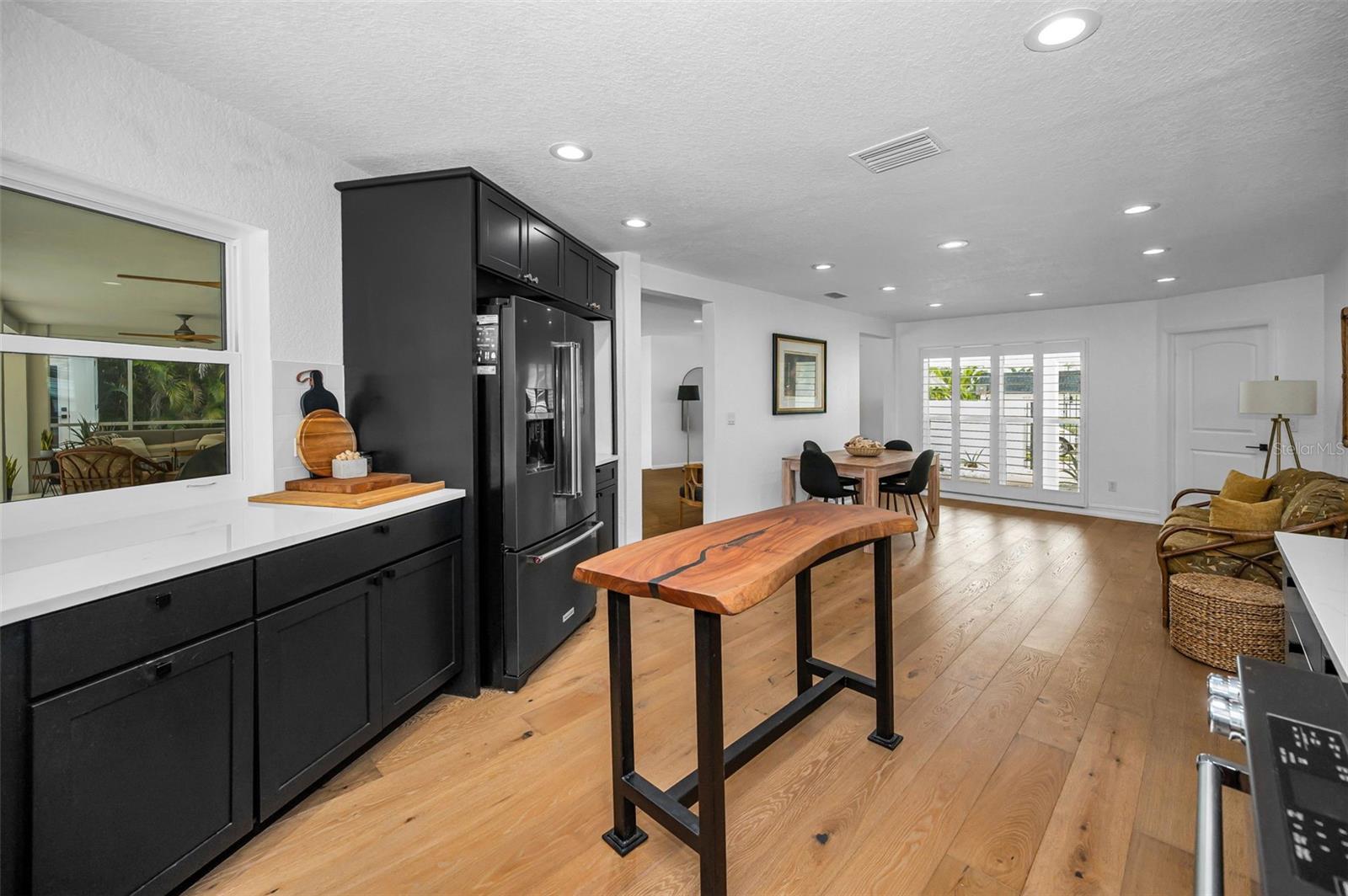 BAY HILLS 3RD ADD - Residential
